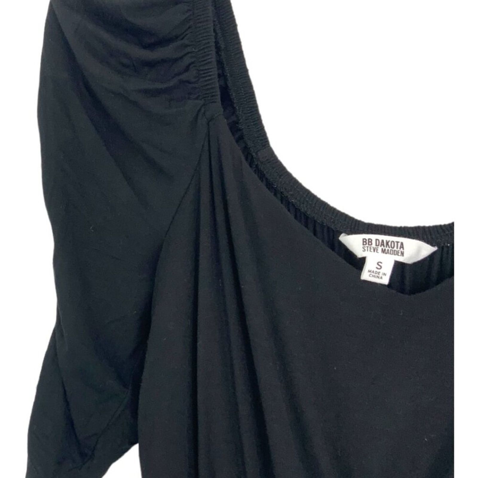 BB Dakota BB Dakota Good 4 U Jumpsuit Black Size Small NWOT $79 MSRP Size 27" / US 4 / IT 40 - 4 Thumbnail