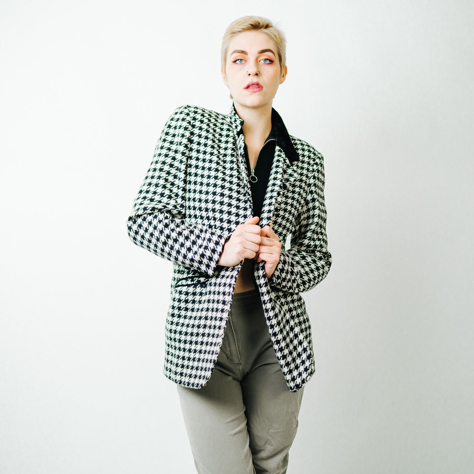 Vintage Hugo Buscati Milan Vintage Houndstooth Blazer - 10 Size M / US 6-8 / IT 42-44 - 2 Thumbnail