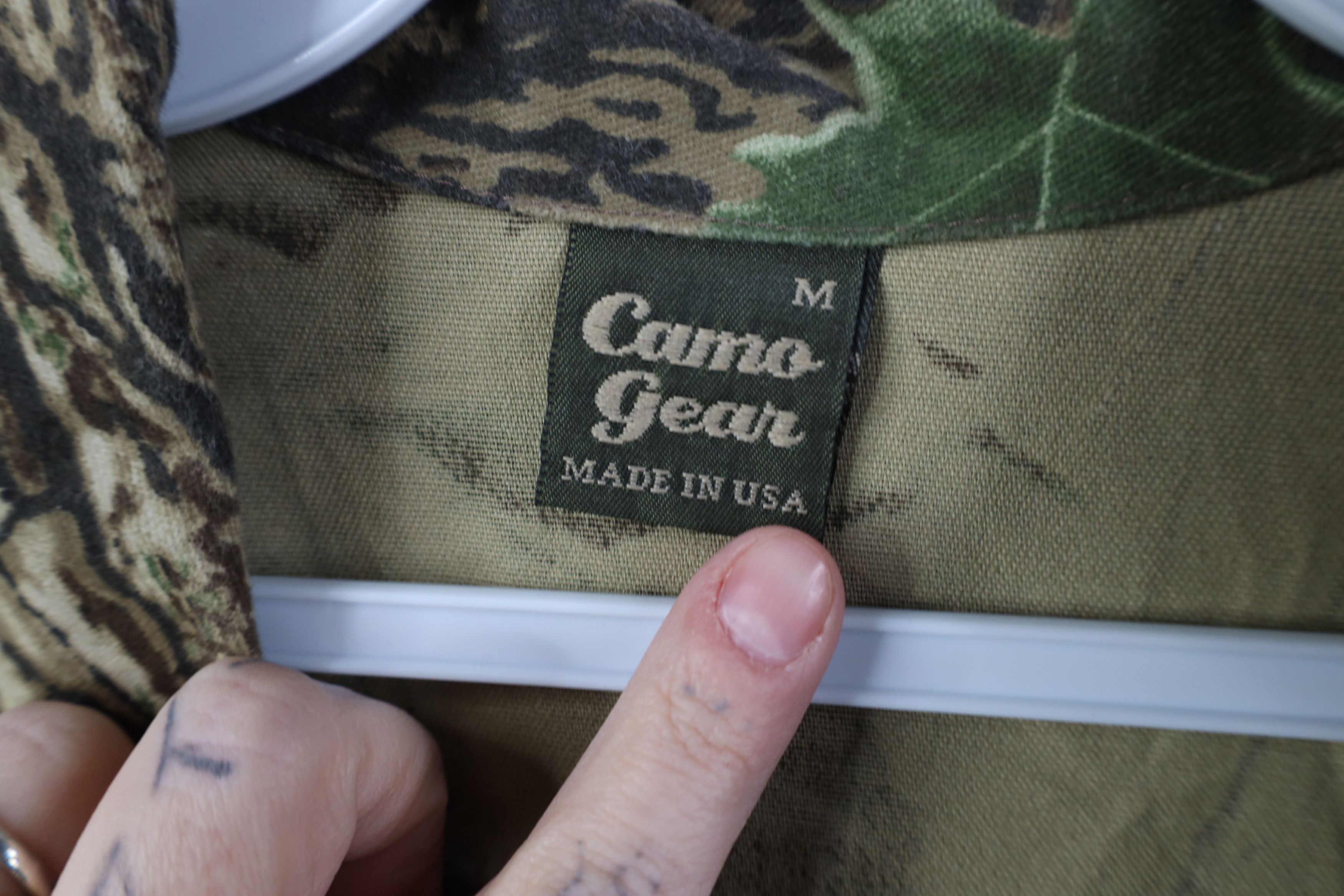 Vintage Vintage 90s Streetwear Camouflage Full Button Jacket USA Size US M / EU 48-50 / 2 - 8 Thumbnail