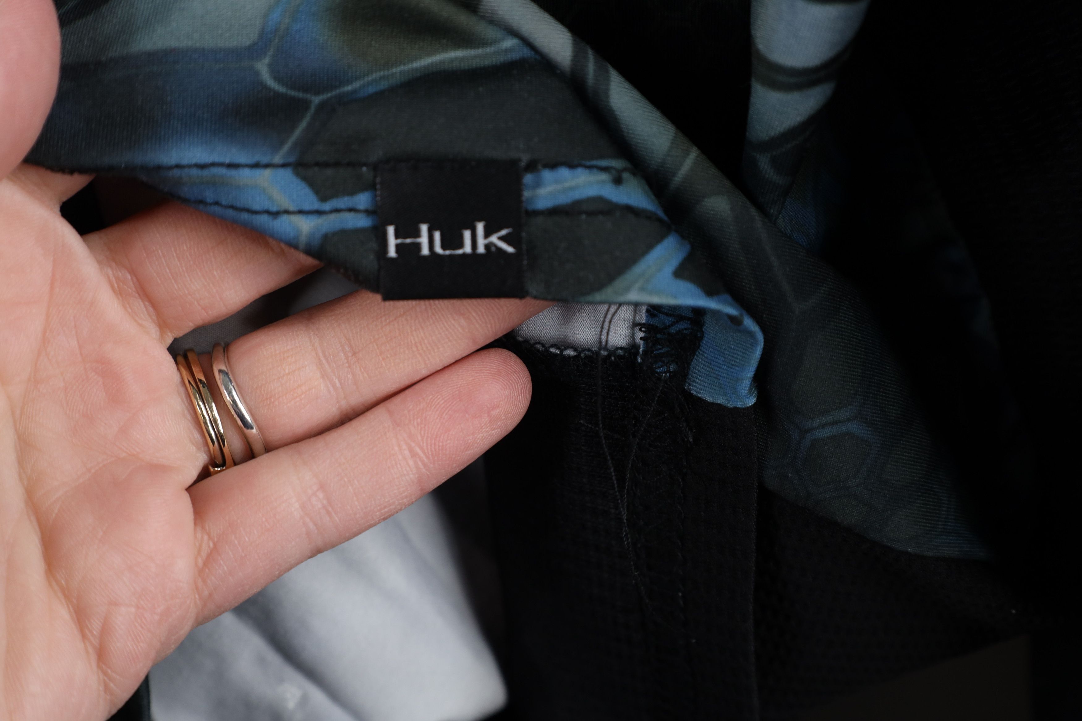 Vintage Huk Fishing Camouflage Lightweight Hoodie Hooded T-Shirt Size US L / EU 52-54 / 3 - 4 Thumbnail