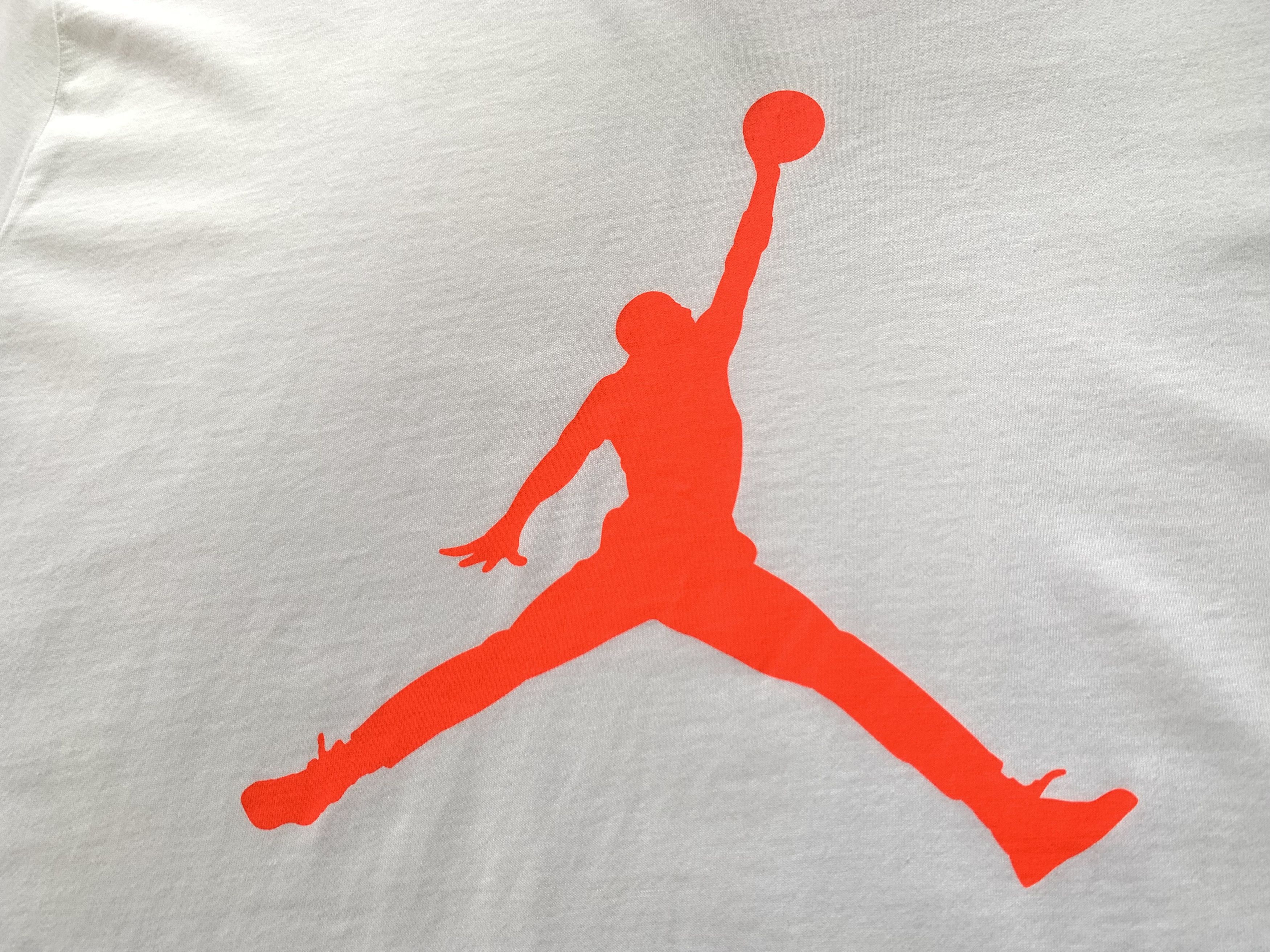 Jordan Brand × Nike Air Jordan White Flight Big Logo Print T-Shirt Size US XXL / EU 58 / 5 - 5 Thumbnail
