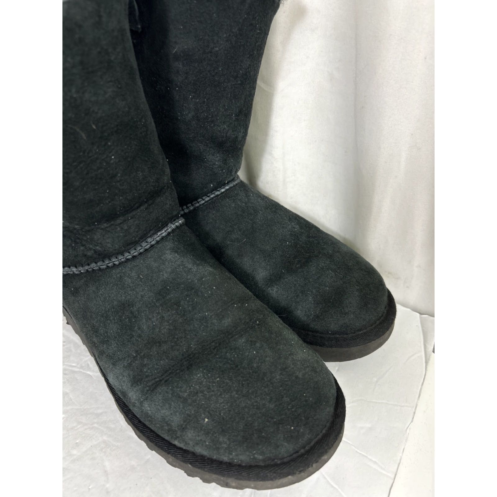 Ugg UGG Nash Buckle 1012446 Boot Women's Size 8 Black Suede Size US 8 / IT 38 - 2 Thumbnail