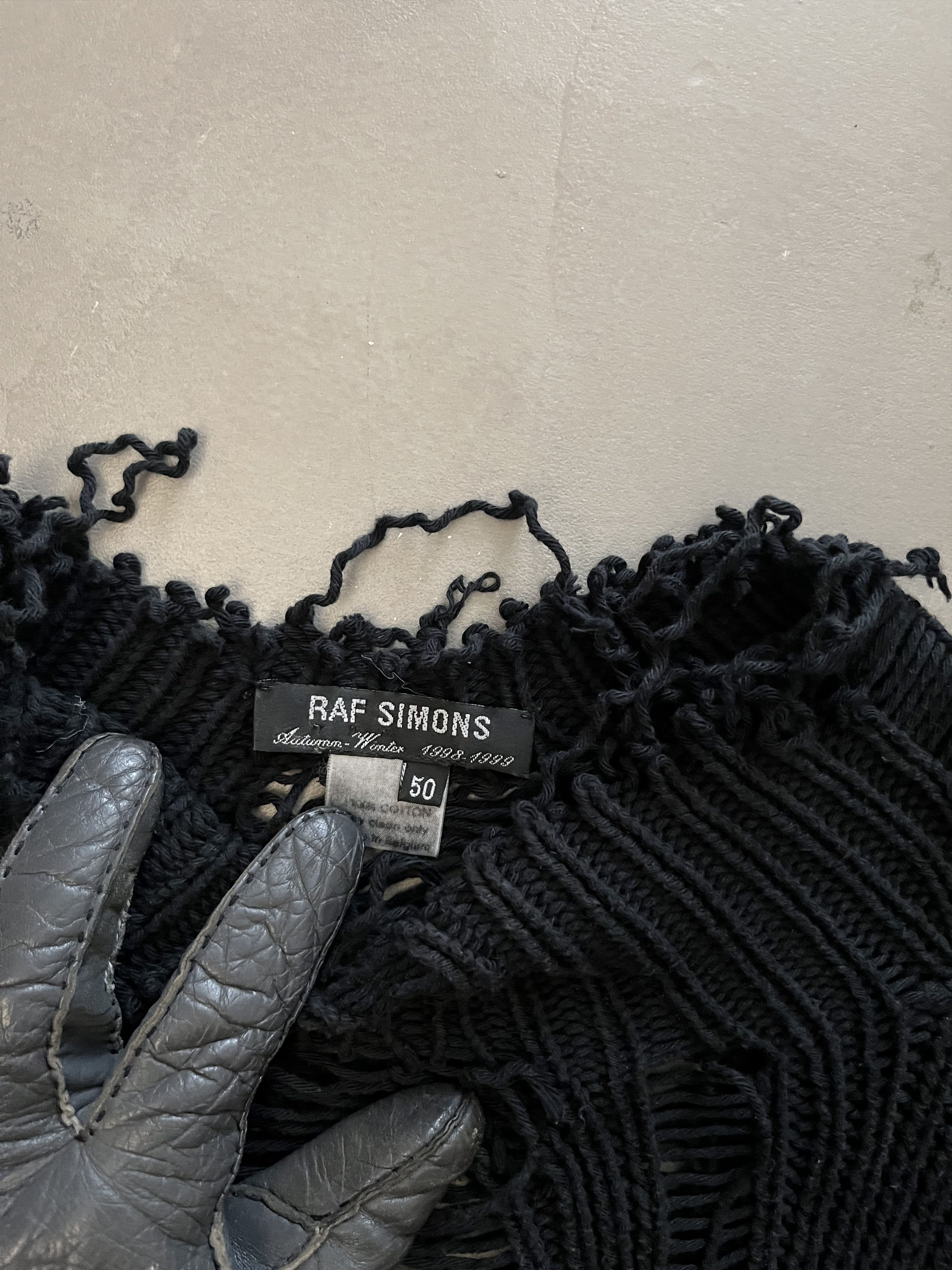 Raf Simons A/W 1998 destroyed knit Size US L / EU 52-54 / 3 - 3 Thumbnail