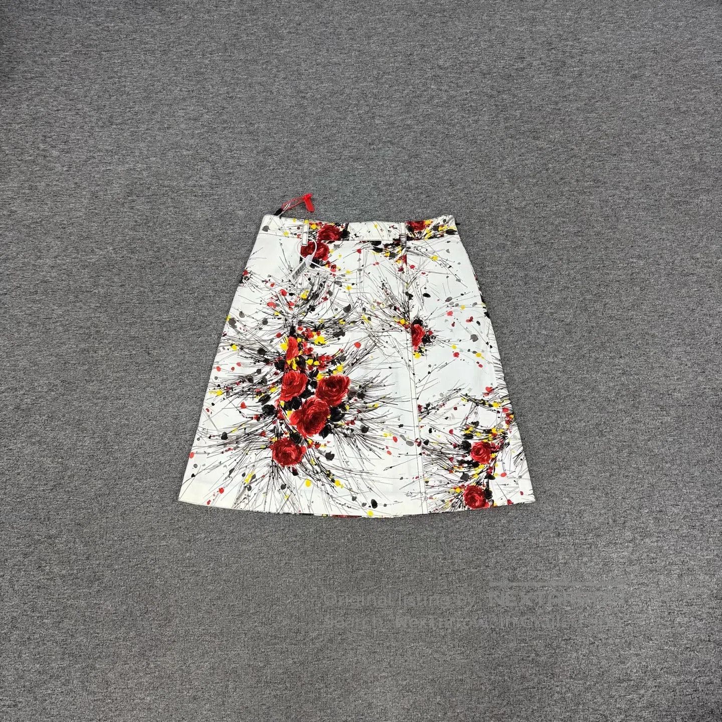 Prada Prada size 44 Ink-painted rose print A-line half-skirt| Size 28" / US 6 / IT 42 - 2 Thumbnail