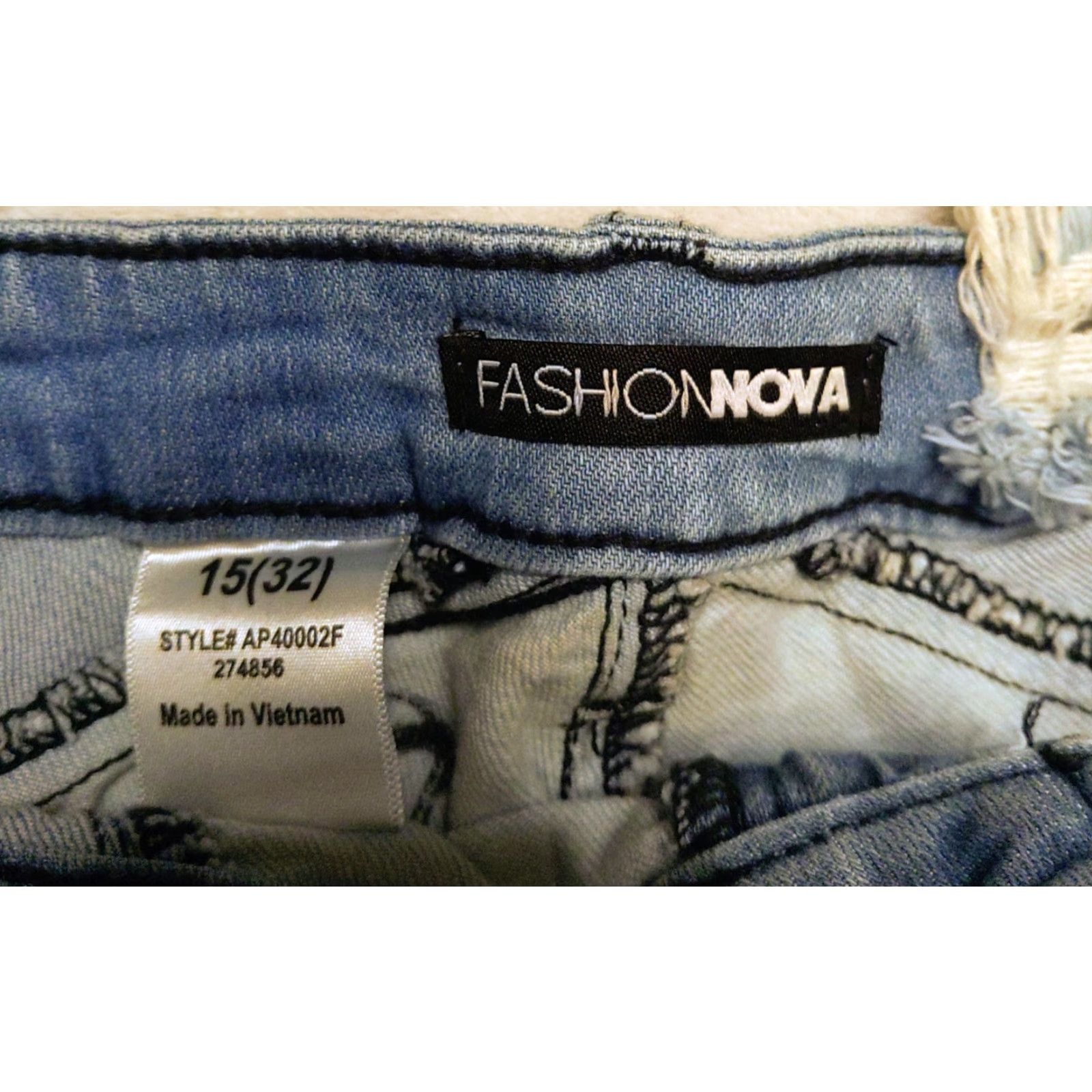Fashion Nova Fashion Nova Breaking Barriers Patchwork Straight Leg Jeans Size 15 (32x31) Size 36" / US 14 / IT 50 - 6 Thumbnail