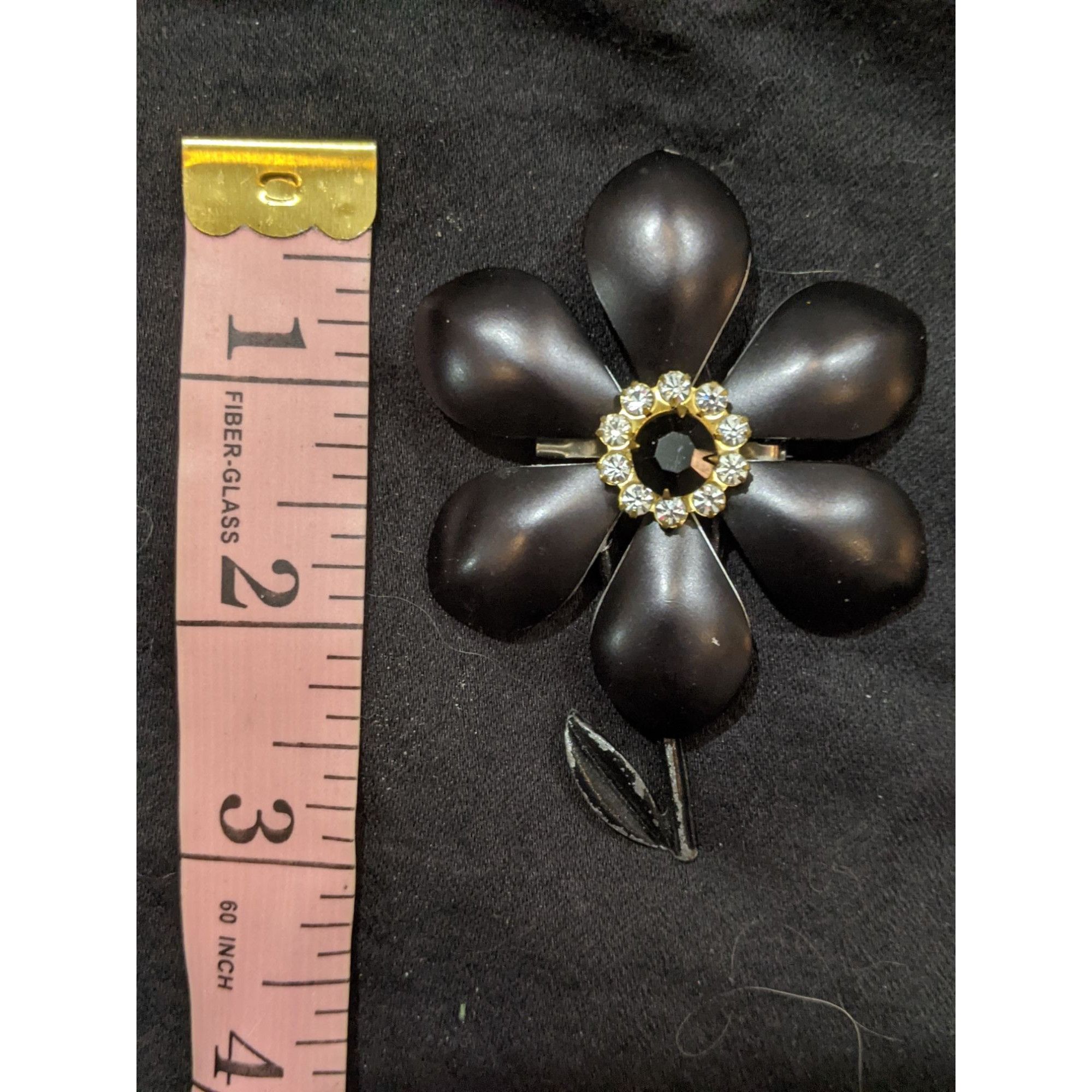 Other Vintage Black Metal Rhinestone Flower Brooch Size ONE SIZE - 2 Thumbnail