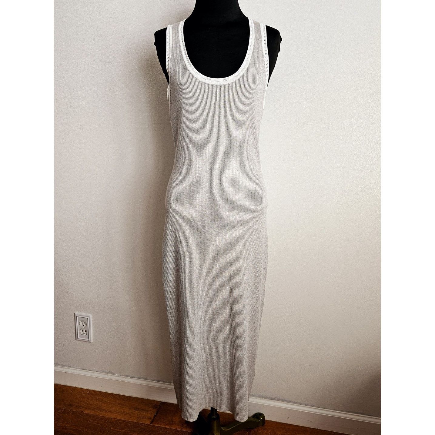 CAROLINE CONSTAS Caroline Constas Ribbed Fitted Stretch Knit Maxi Dress M Size M / US 6-8 / IT 42-44 - 1 Thumbnail