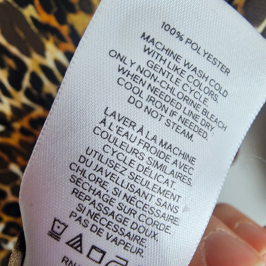 Express Express Womens Leopard Print Portofino Shirt Sz M Slim Fit Size M / US 6-8 / IT 42-44 - 7 Thumbnail
