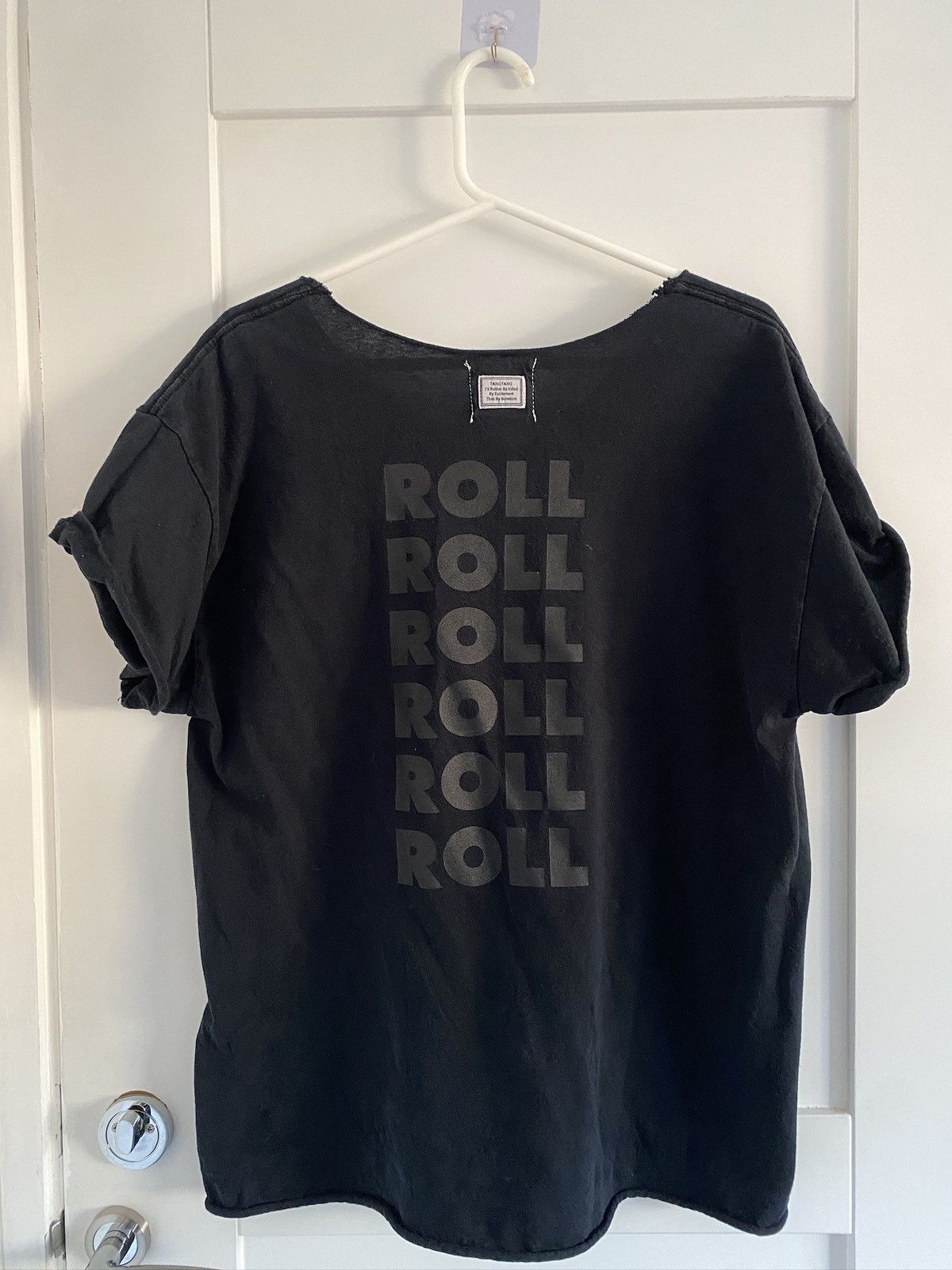 Takahiromiyashita The Soloist. Navy Roll Graphic T-Shirt Size US L / EU 52-54 / 3 - 1 Thumbnail