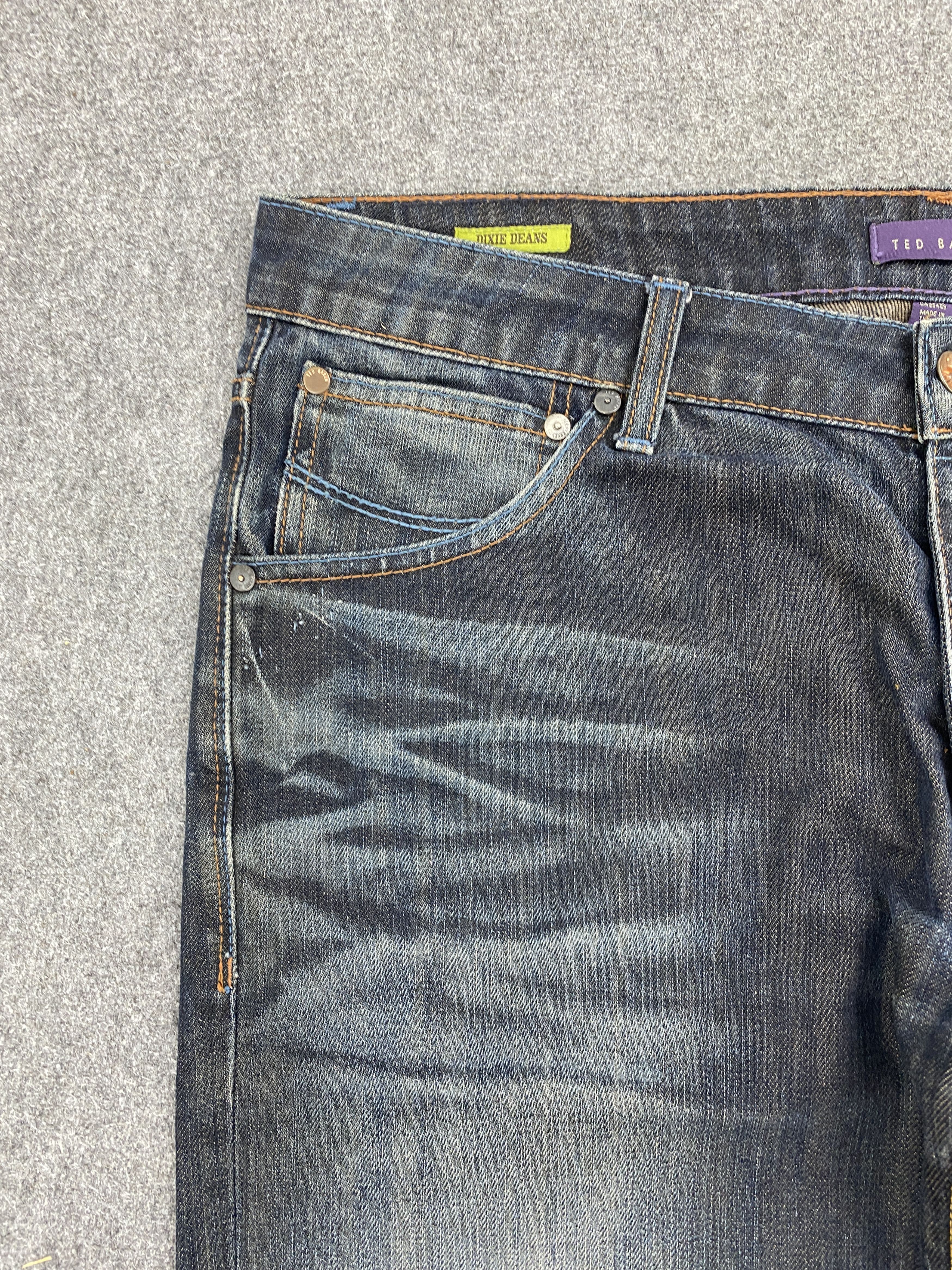 Ted Baker Vintage Ted Baker Button Ups Faded Blue Jeans S0029 Size US 35 - 10 Thumbnail
