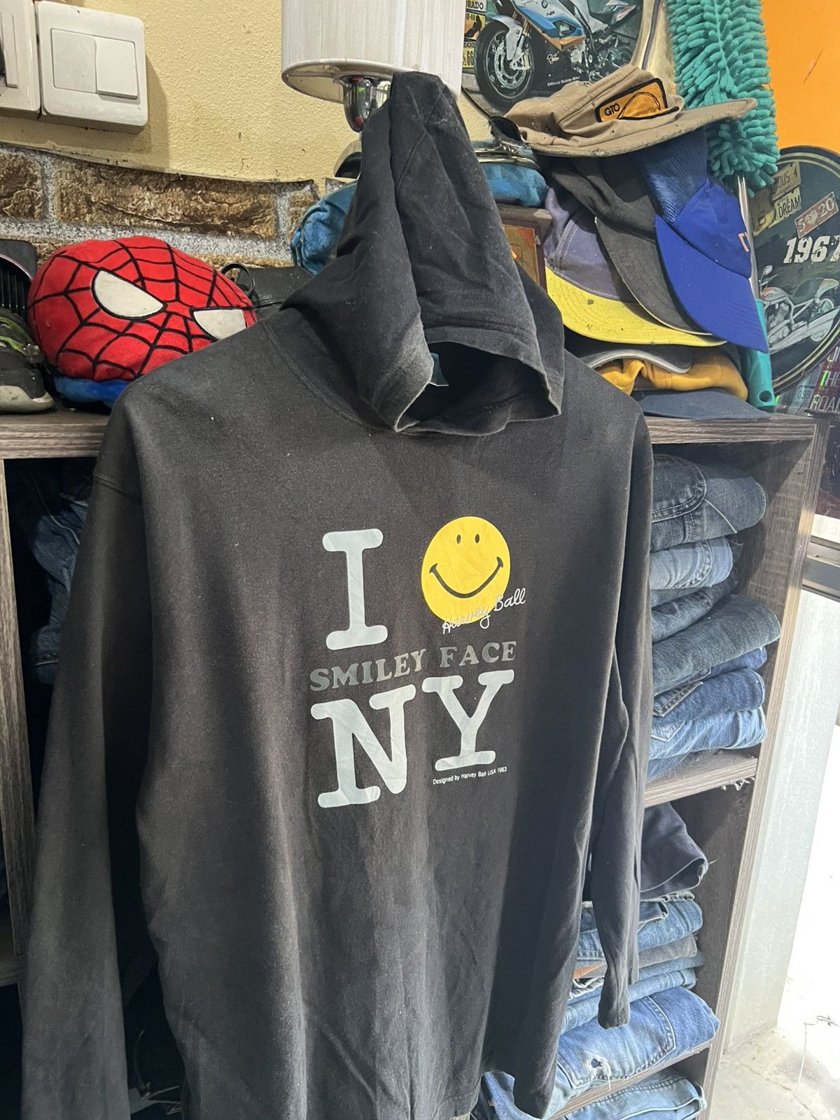 Japanese Brand 🔥Harvey Ball Smiley Face Hoodie Size US M / EU 48-50 / 2 - 9 Thumbnail