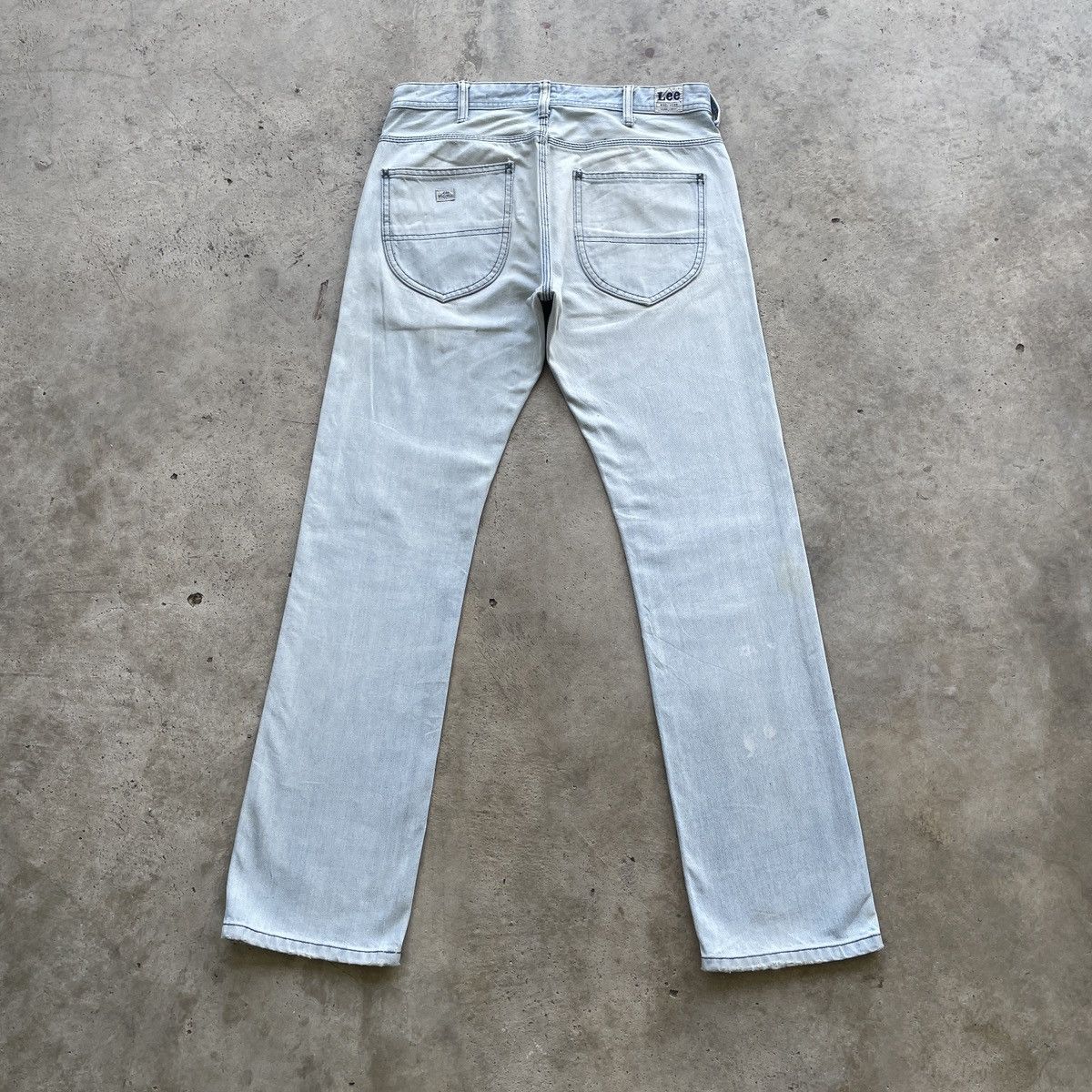 Japanese Brand Vintage Lee Japan Workwear Wash Jeans Faded Pants Denim W31 Size US 31 - 12 Thumbnail