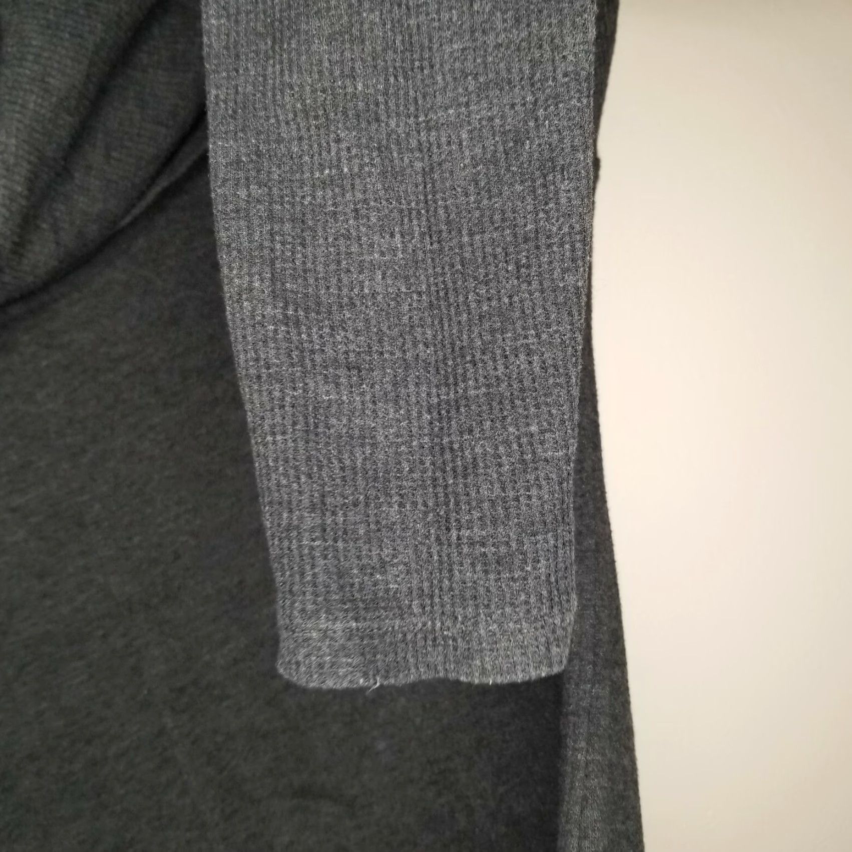 Vintage Marc New York Womens Black Long Sleeve Pullover Sweater Size M Size M / US 6-8 / IT 42-44 - 2 Thumbnail