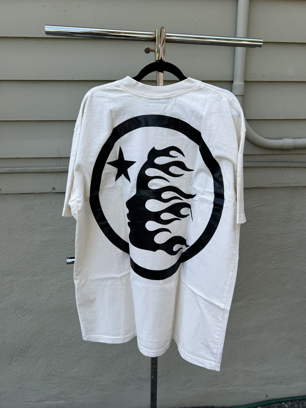 HELLSTAR Hellstar classic tee white/black gel print Size US XL / EU 56 / 4 - 1 Thumbnail