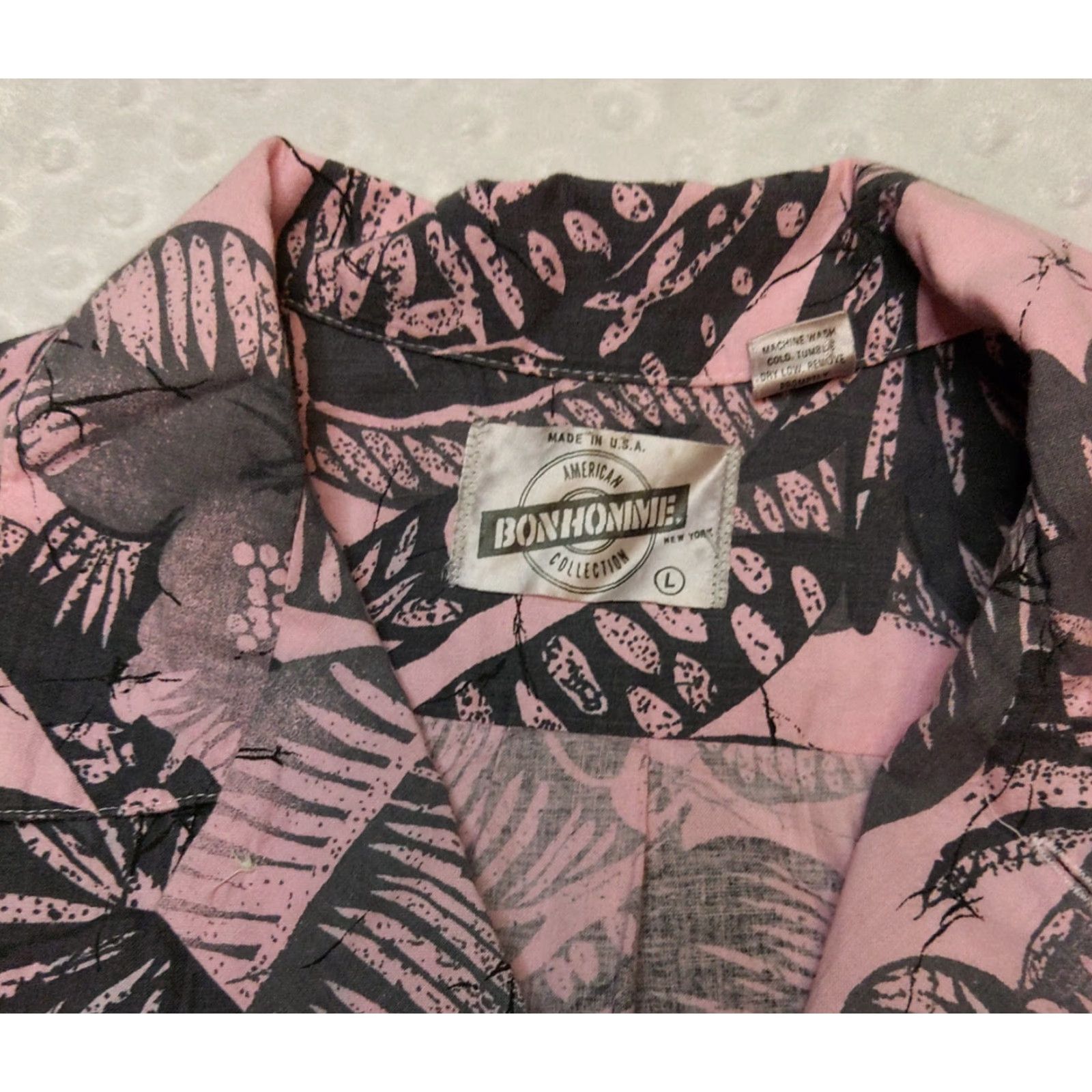 Vintage Bon Homme Mens L Large Pink Floral Short Sleeve Button Up Hawaiian Shirt USA Size US L / EU 52-54 / 3 - 7 Thumbnail