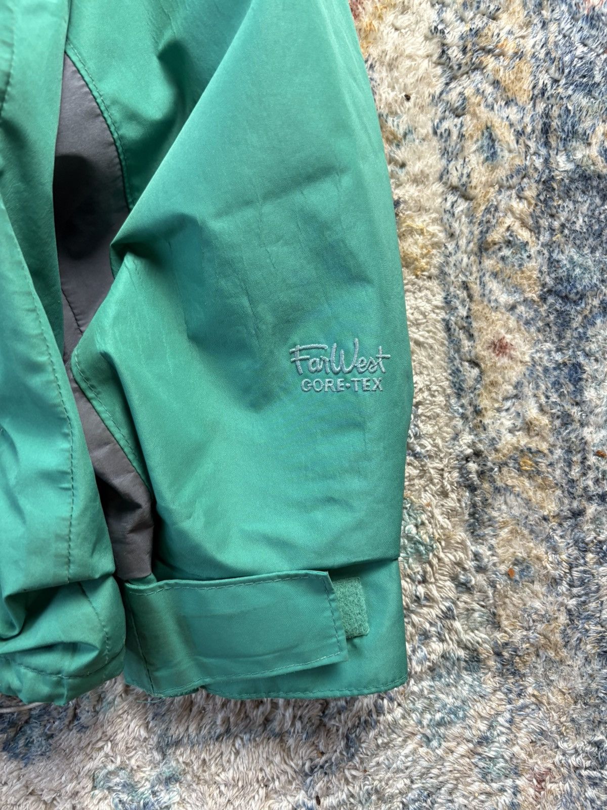Vintage Vintage Far West Gore-Tex Zip-up Jacket Large Size US L / EU 52-54 / 3 - 6 Thumbnail