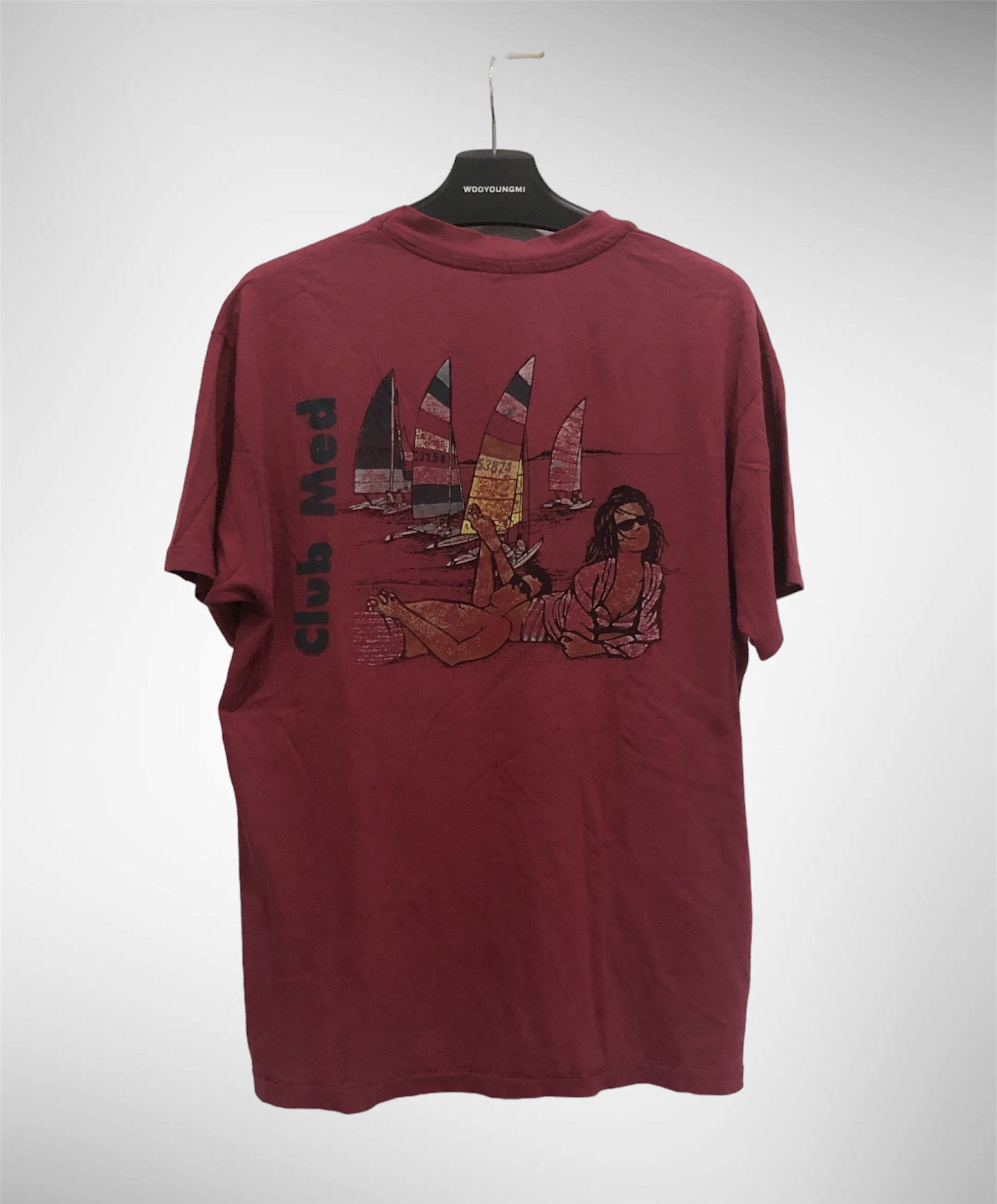 Hanes × Vintage Vintage Worn Club Med Tshirt Size US L / EU 52-54 / 3 - 1 Thumbnail