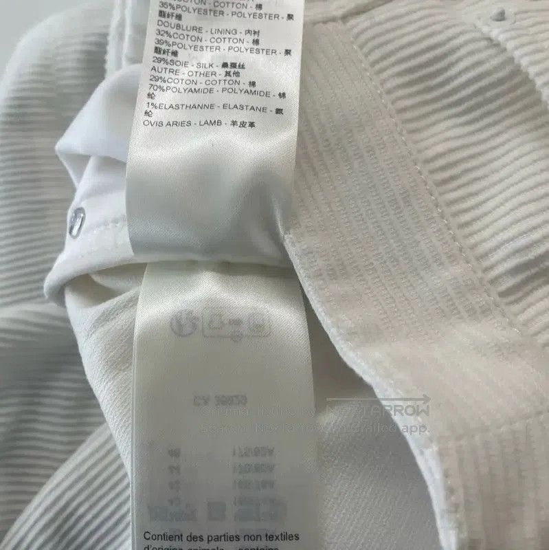 Louis Vuitton Louis Vuitton Women's White Casual Pants . Size 22" - 5 Thumbnail