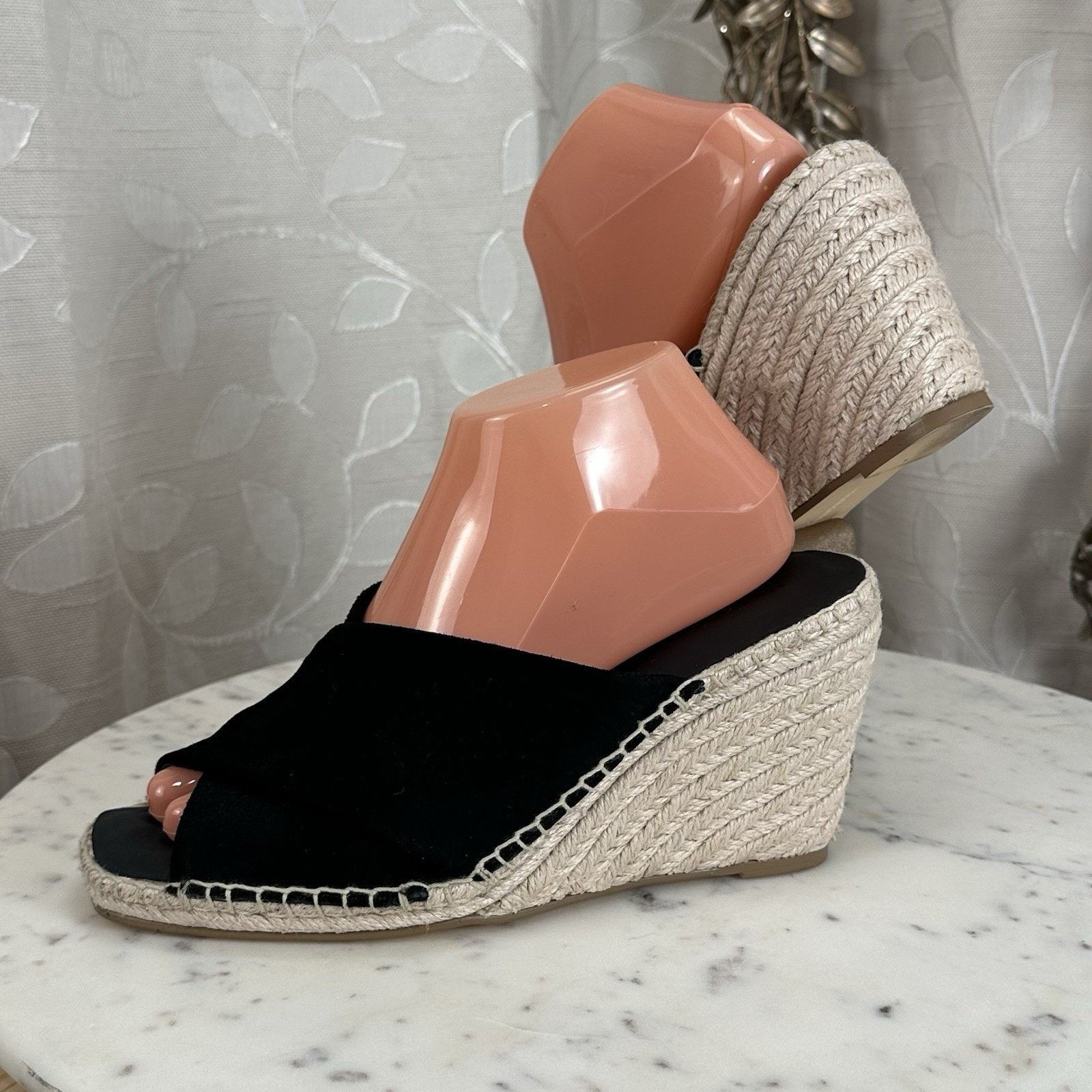 Banana Republic Banana Republic Sandals 8.5 M Wedge Espadrille Black Suede Size US 8.5 / IT 38.5 - 4 Thumbnail
