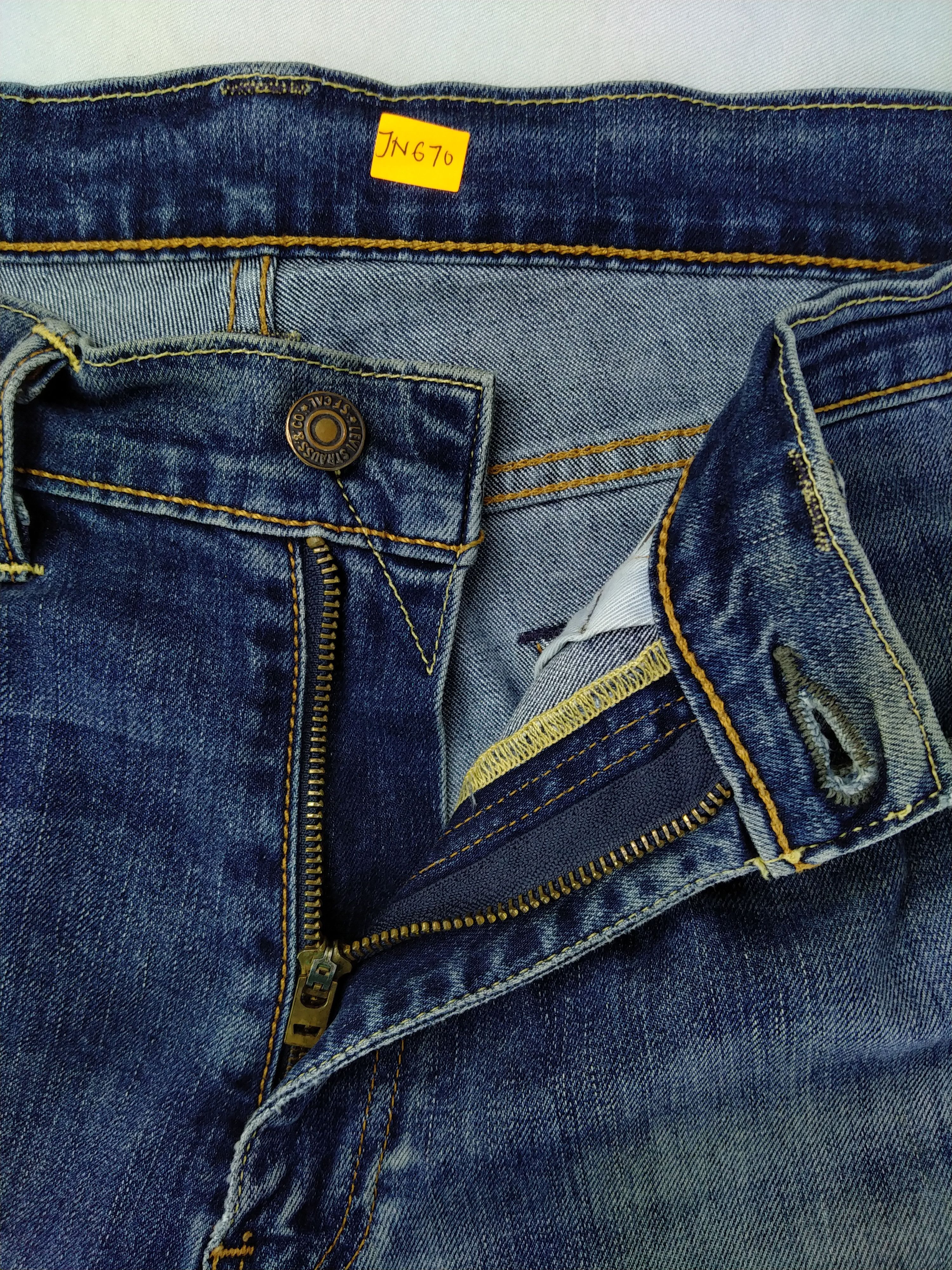 Levi's Vintage Levi's 505 Faded Blue Denim 34 x 29 -JN670 Size US 34 / EU 50 - 6 Thumbnail