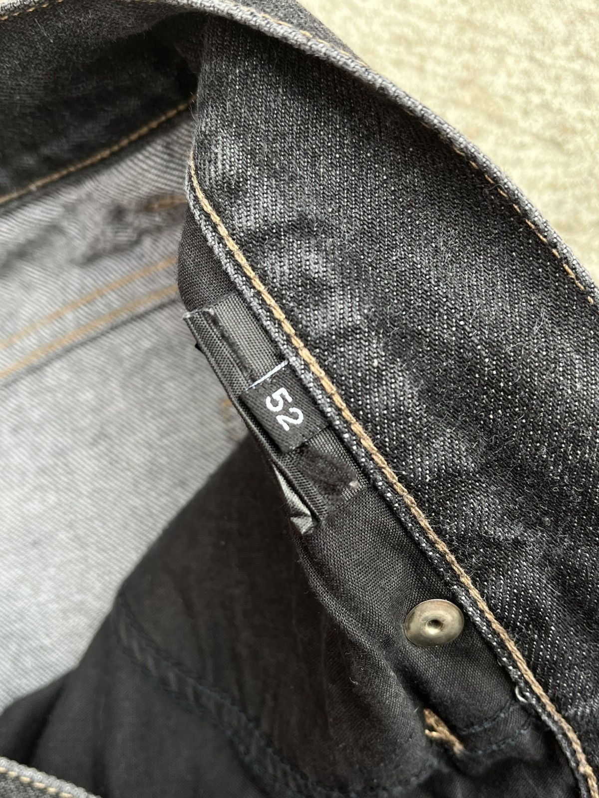 Gucci Selvedge Denim Black Leather tab Size US 34 / EU 50 - 11 Thumbnail