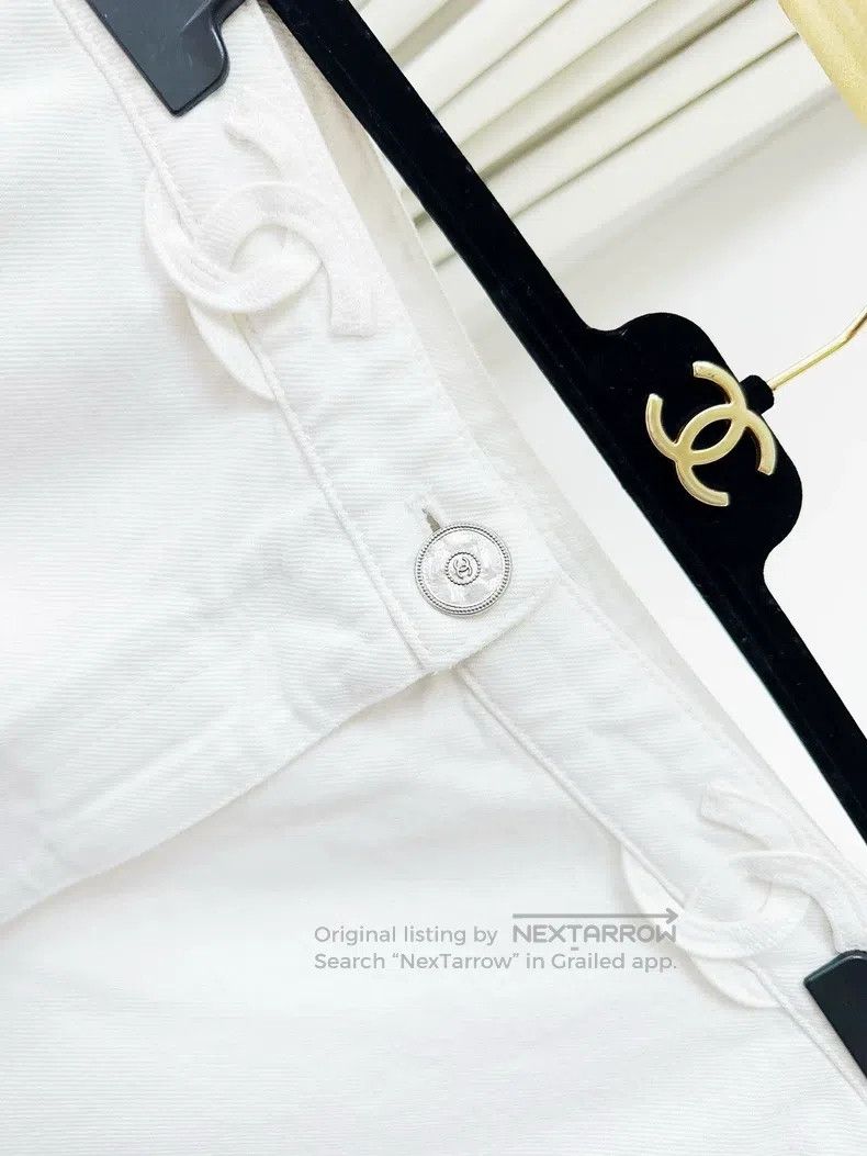Chanel Chanel 25P white waist logo jeans radish trousers Size 24" / US 00 / IT 34 - 4 Thumbnail