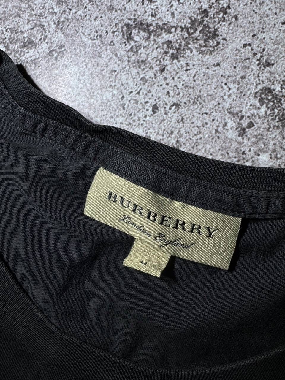 Burberry × Vintage Burberry Vintage Basic Black T-shirt Size US M / EU 48-50 / 2 - 7 Thumbnail