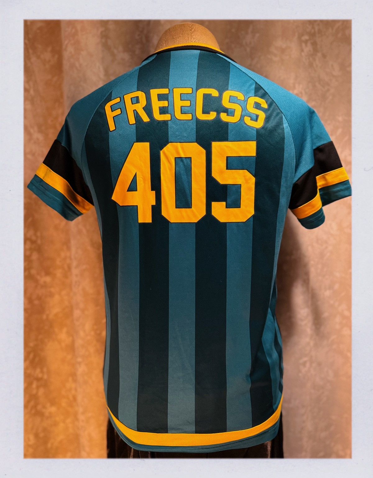 Other Hunter x Hunter Whale Island Jersey - Freecss #405 Size US M / EU 48-50 / 2 - 5 Thumbnail