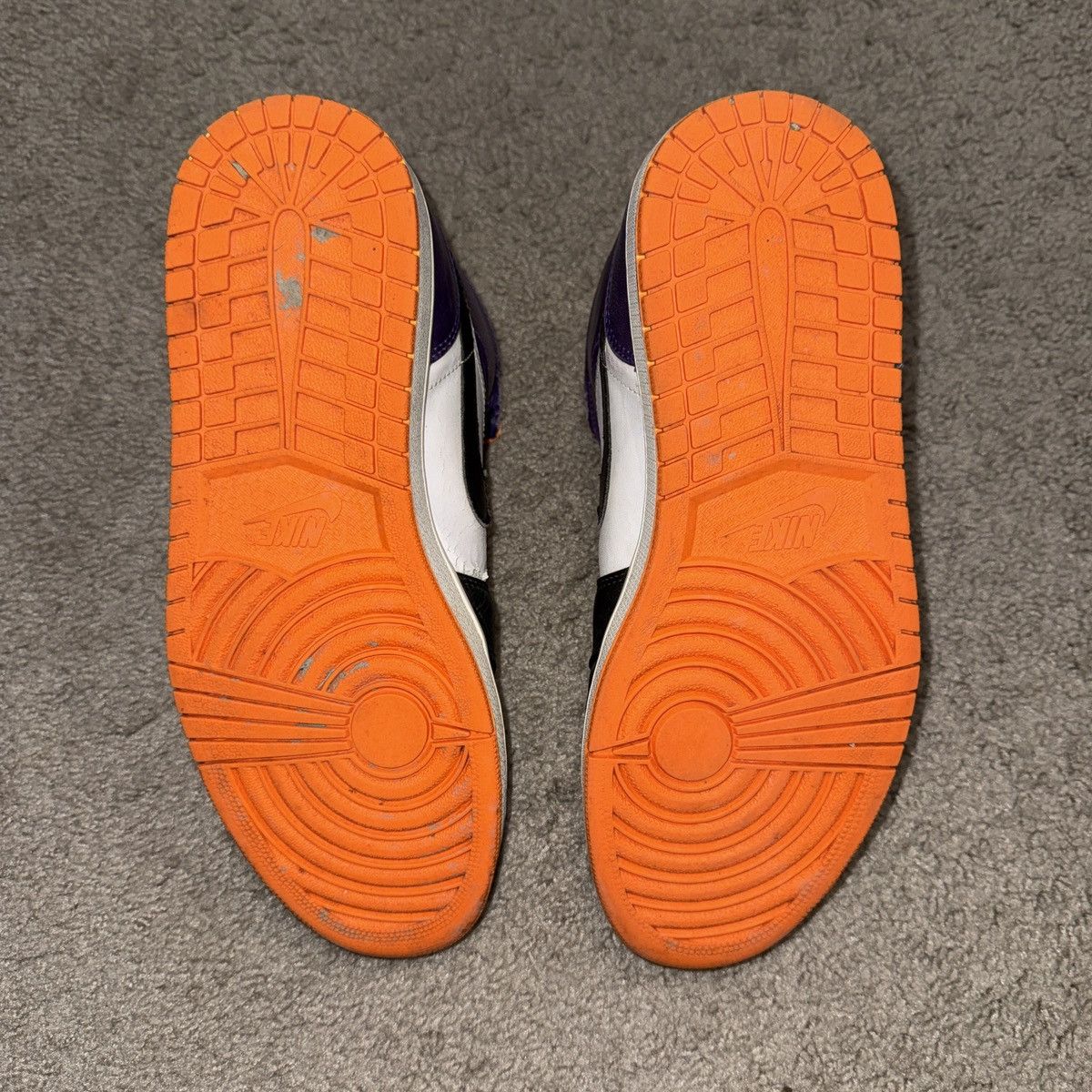 Nike Jordan 1 Mid Pheonix Suns Size US 11 / EU 44 - 5 Thumbnail