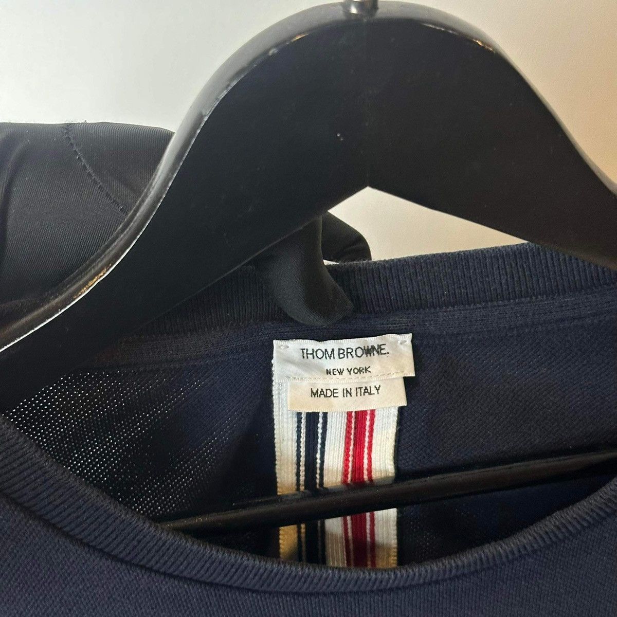Thom Browne THOM BROWNE “BACK STRIPED” NAVY T SHIRT Size US L / EU 52-54 / 3 - 3 Thumbnail