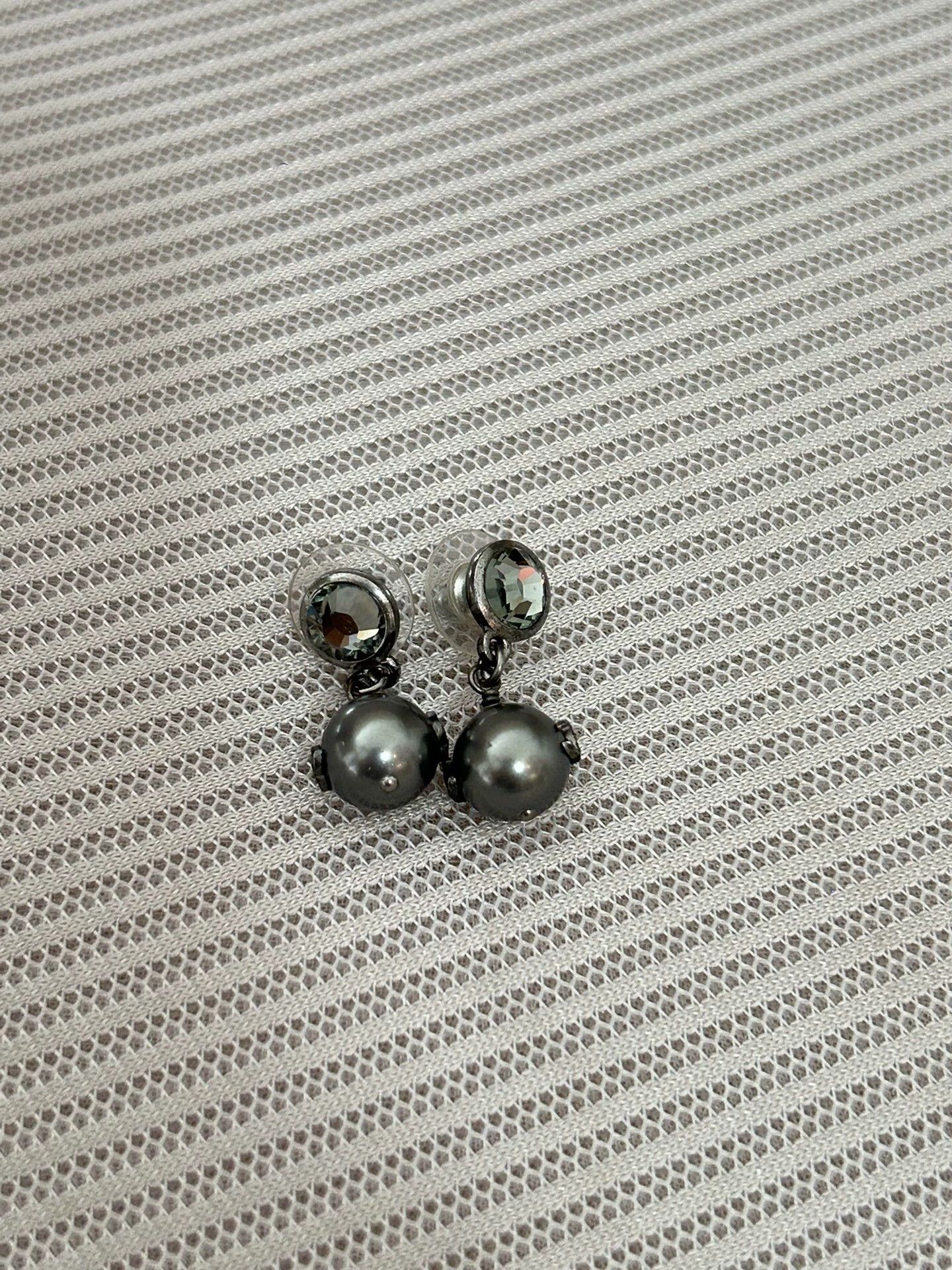 Chanel Chanel Vintage Double-Sided Silver Logo Earrings (Mint) Size ONE SIZE - 3 Thumbnail