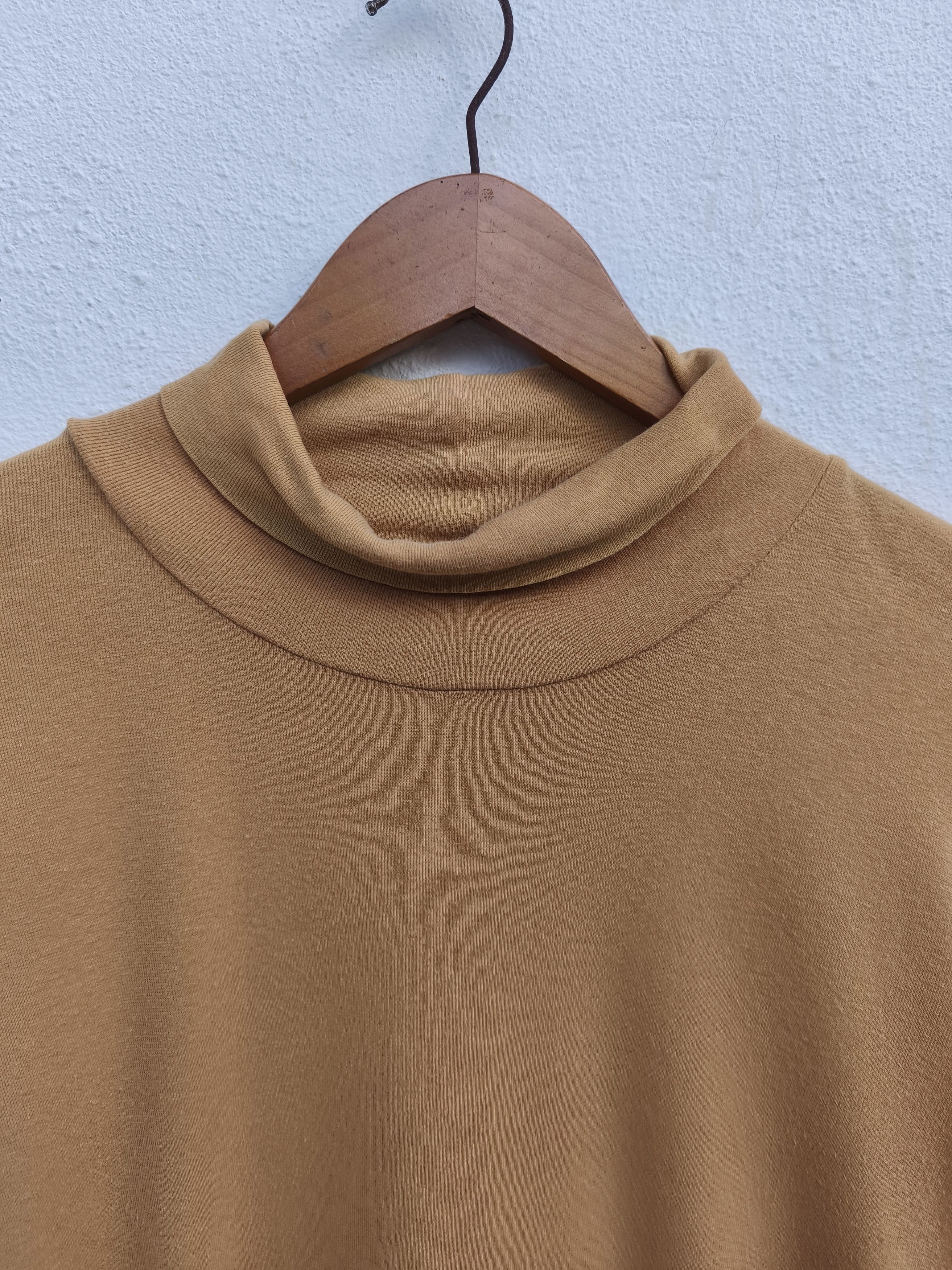 Issey Miyake Plantation turtle neck by Issey Miyake Size US XS / EU 42 / 0 - 1 Thumbnail