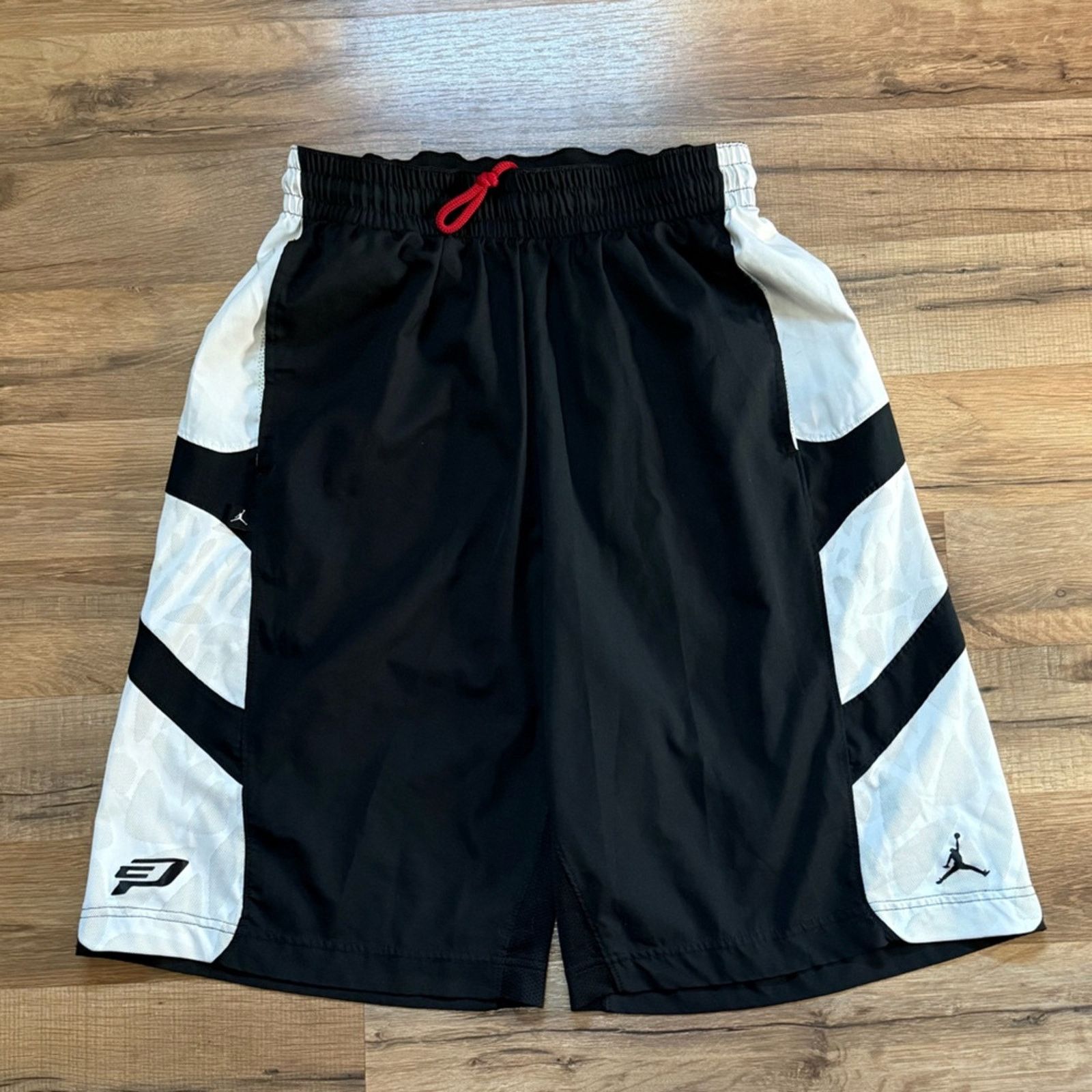 Jordan Brand Jordan Chris Paul Dri-Fit Shorts Size US 27 - 1 Thumbnail