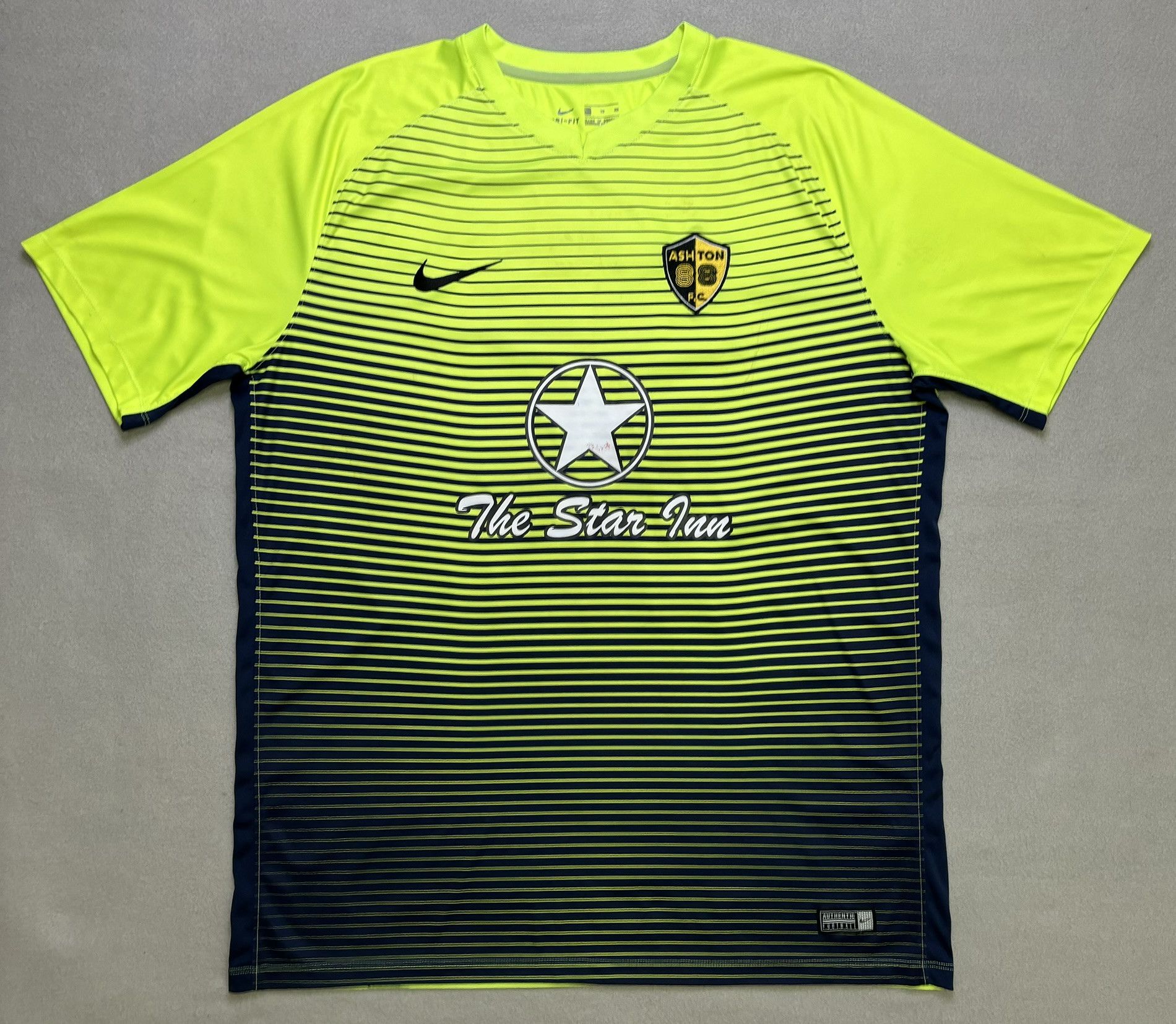 Nike Ashton 88 FC #28 Nike Football Jersey Size XL Size US XL / EU 56 / 4 - 5 Thumbnail