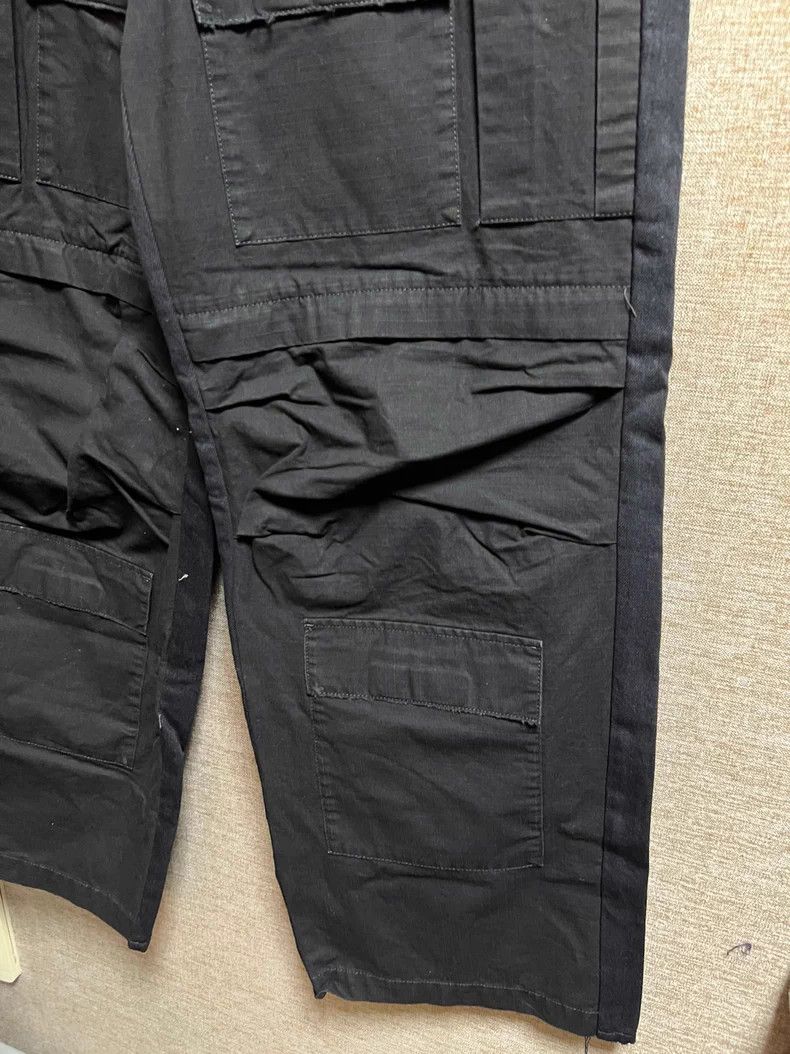 Balenciaga Balenciaga size S Multi-Pocket Cargo Pants with Denim Patc Size US 27 - 4 Thumbnail