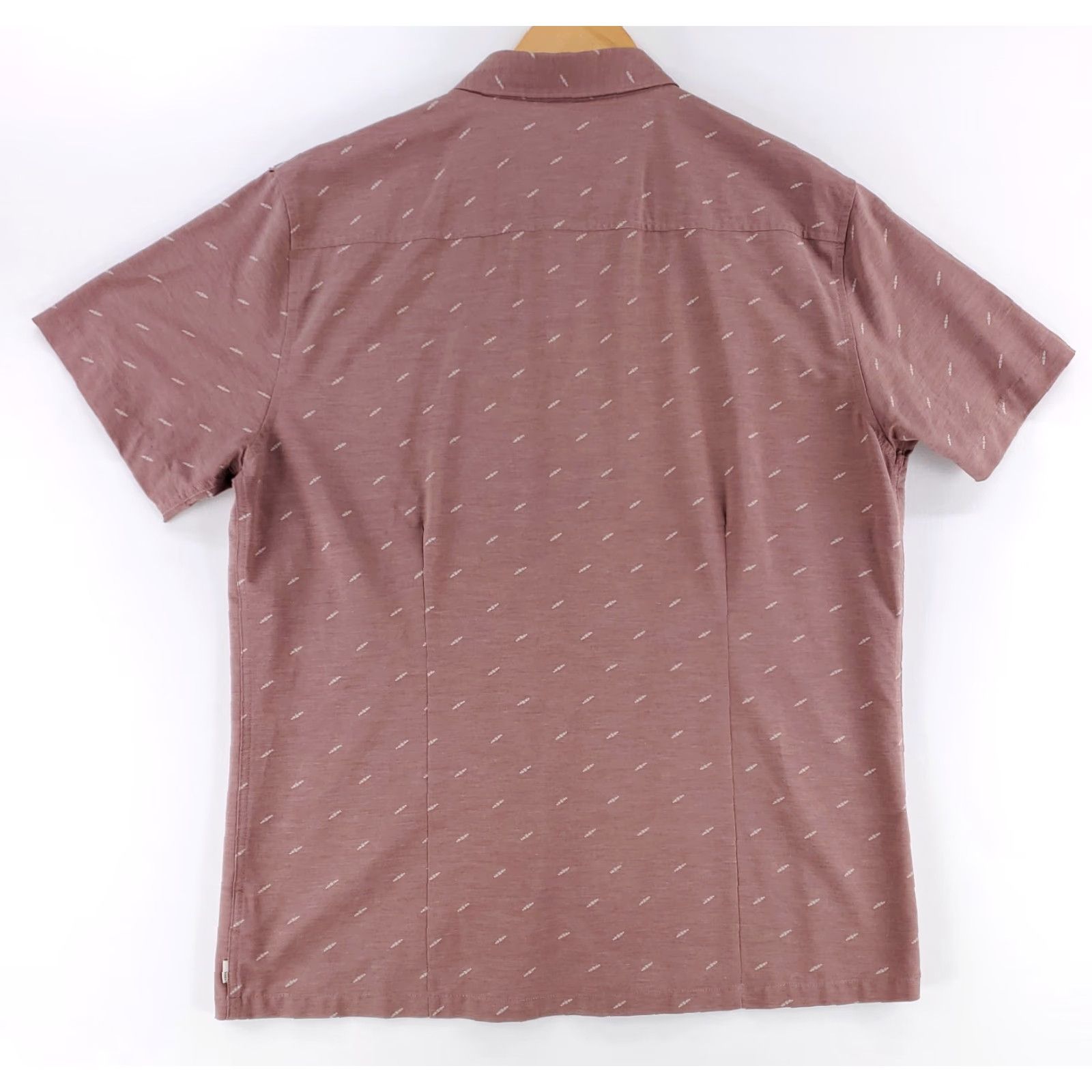 Vuori Vuori Short Sleeve Button-Up Shirt Red Rose Patterned Mens XL Size US XL / EU 56 / 4 - 3 Thumbnail