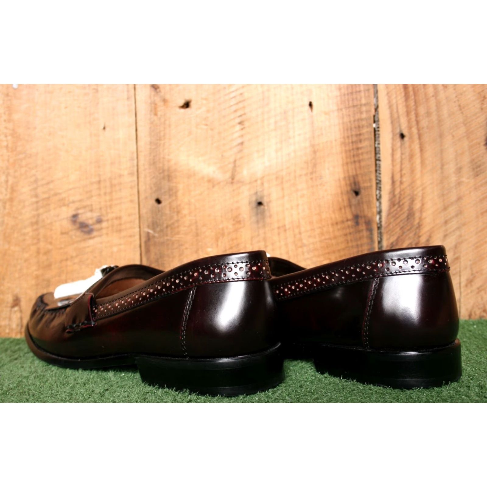 Vintage BASS Grammer Dark Red Leather Kiltie Tassel Loafers Men Sz. 10W Size US 10 / EU 43 - 3 Thumbnail