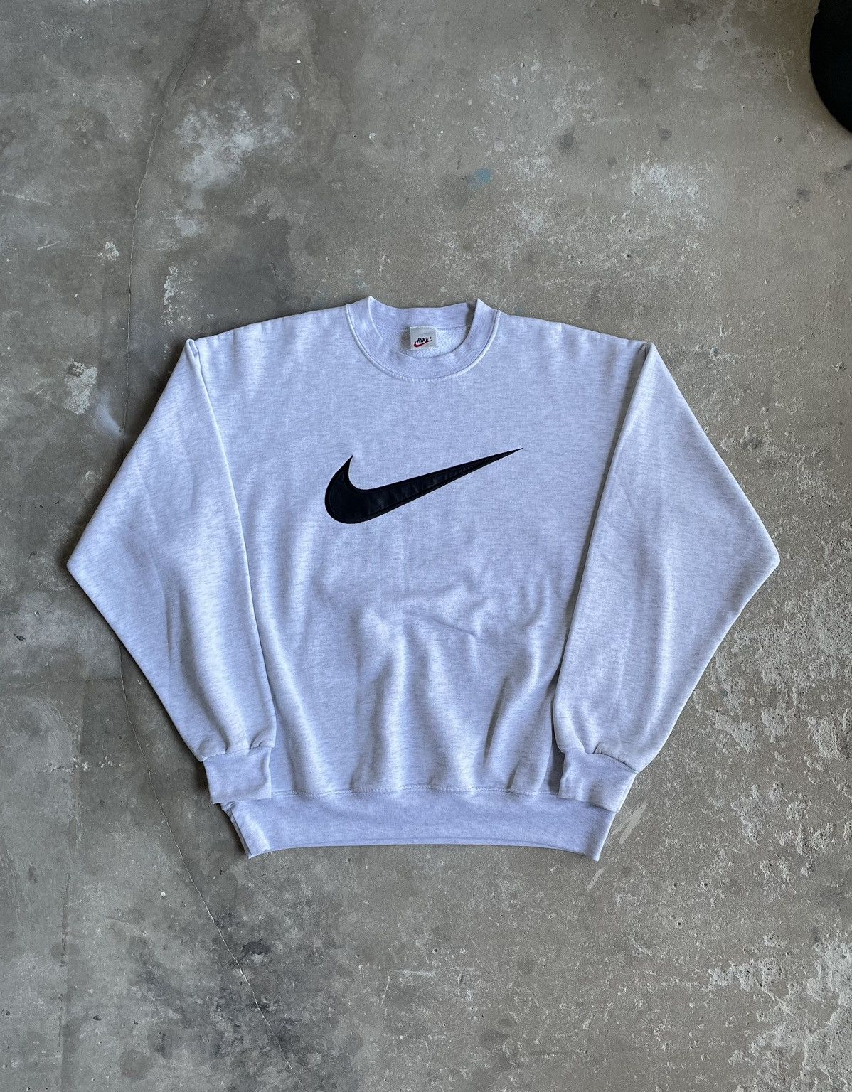 Nike 90s sweater best sale