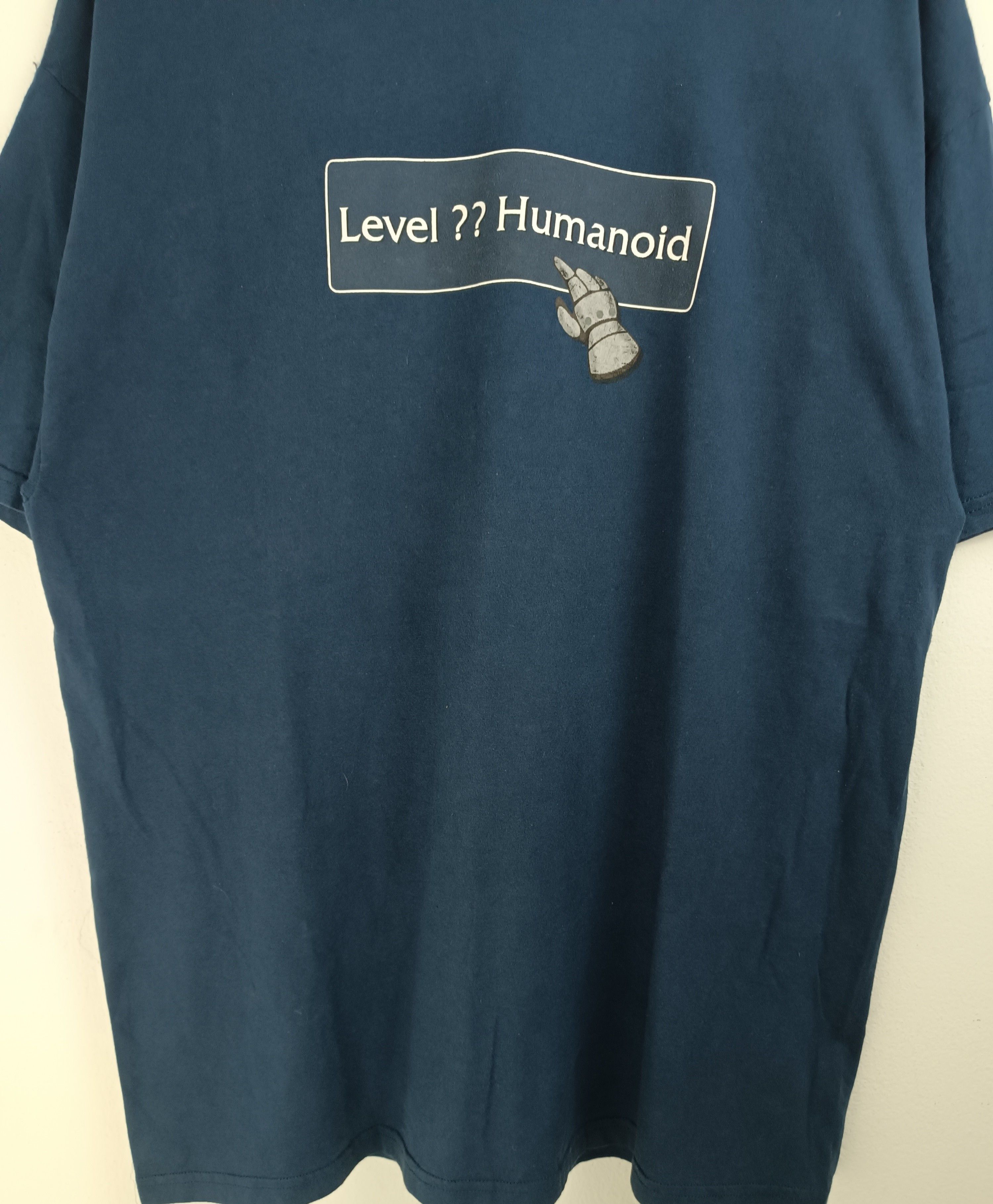 Microsoft VINTAGE 2000s WORLD OF WARCRAFT HUMANOID TEE dota moba lol Size US XL / EU 56 / 4 - 7 Thumbnail