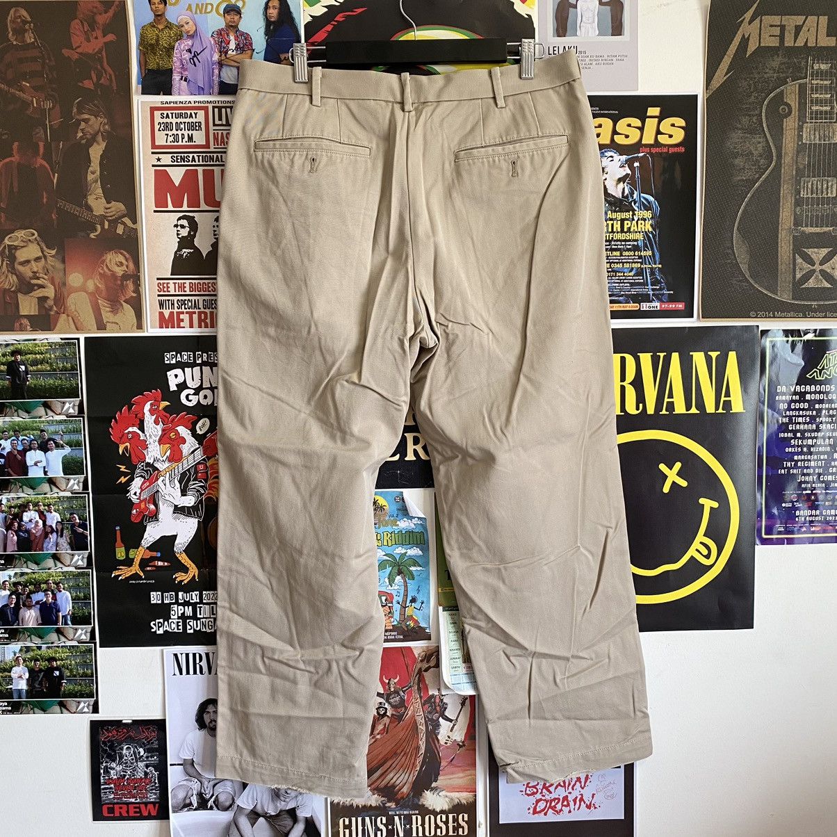 Uniqlo Vintage Uniqlo Baggy Chinos Pants Size US 35 - 4 Thumbnail