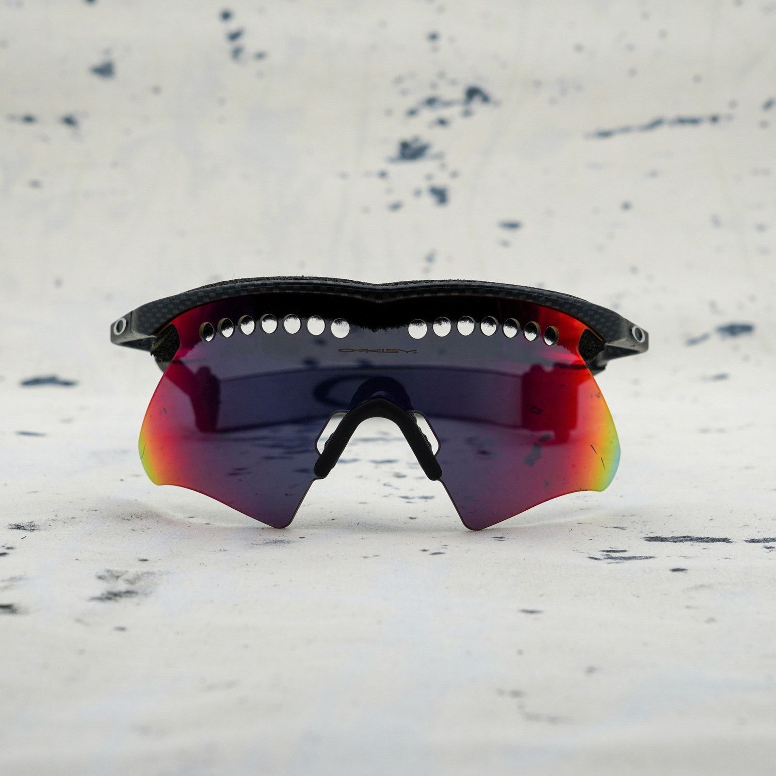 Oakley Vintage oakley iridium lens carbon shield logo sunglasses Size ONE SIZE - 2 Thumbnail