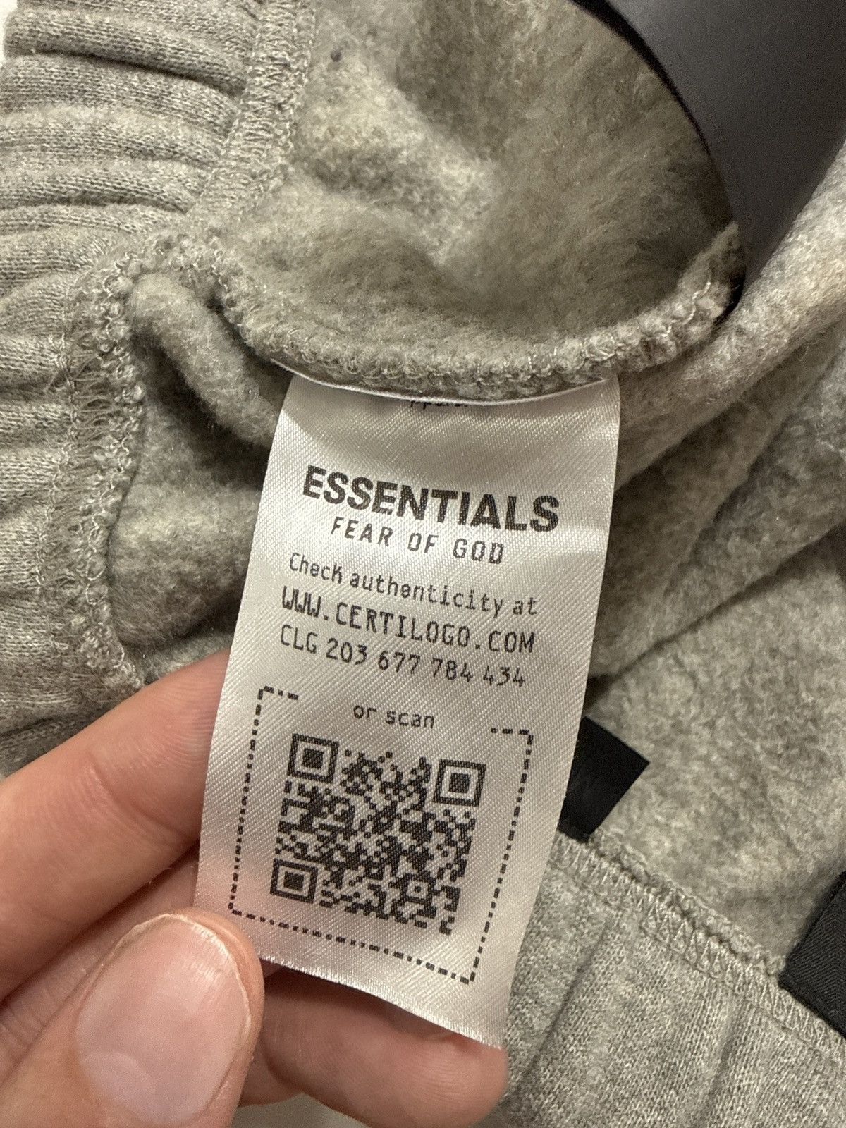 Essentials × NBA Fear of God Essentials NBA Paris Sweatshorts Size US 32 / EU 48 - 5 Thumbnail