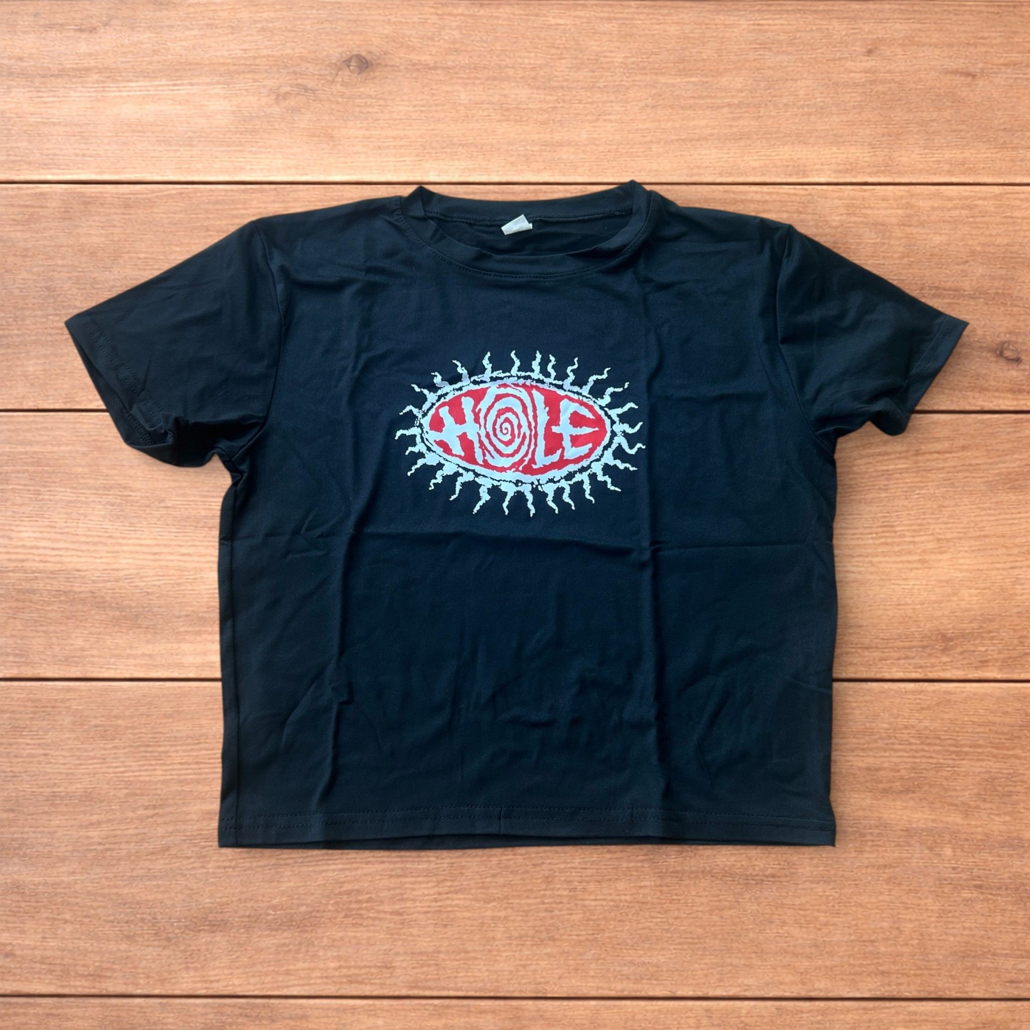 Japanese Brand Vintage style baby cropped tshirt top in black with graphic. Size XS / US 0-2 / IT 36-38 - 1 Thumbnail