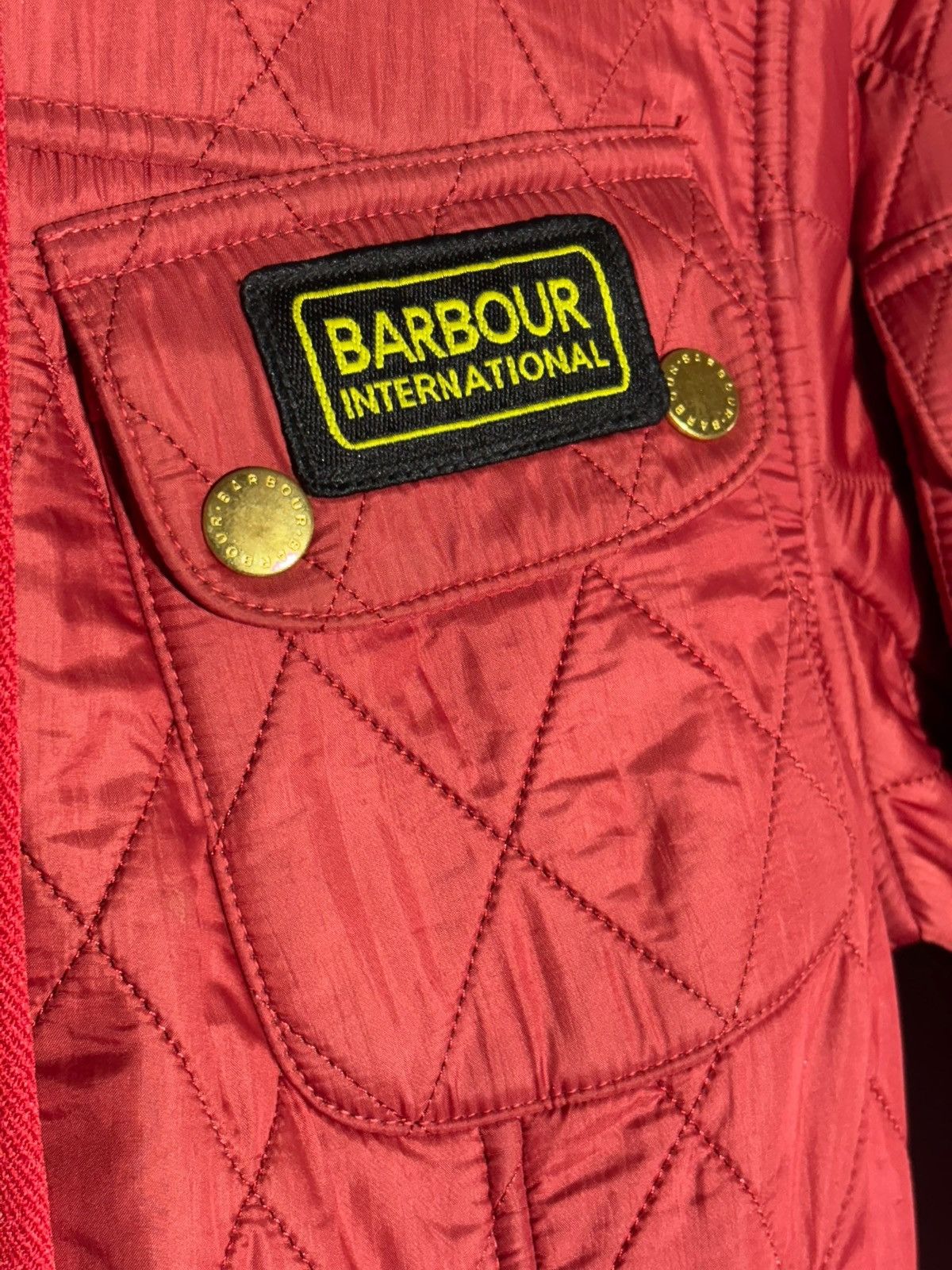 Barbour 🔥 BARBOUR INTERNATIONAL BELTED QUILTED JACKET MOTO HOT RED Size M / US 6-8 / IT 42-44 - 9 Thumbnail