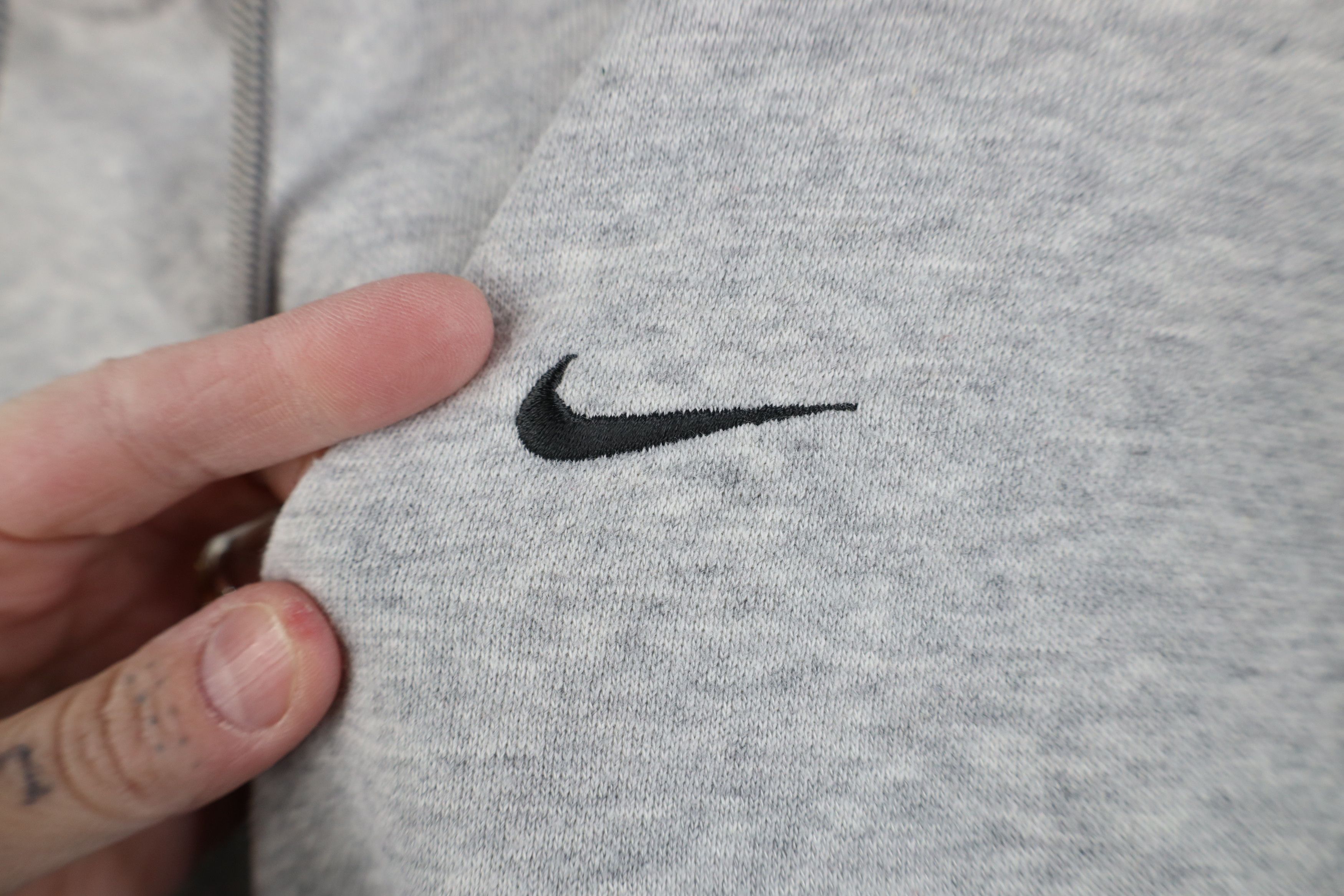 Nike Vintage Y2K Nike Mini Swoosh Hoodie Sweatshirt Heather Gray Size US L / EU 52-54 / 3 - 4 Thumbnail