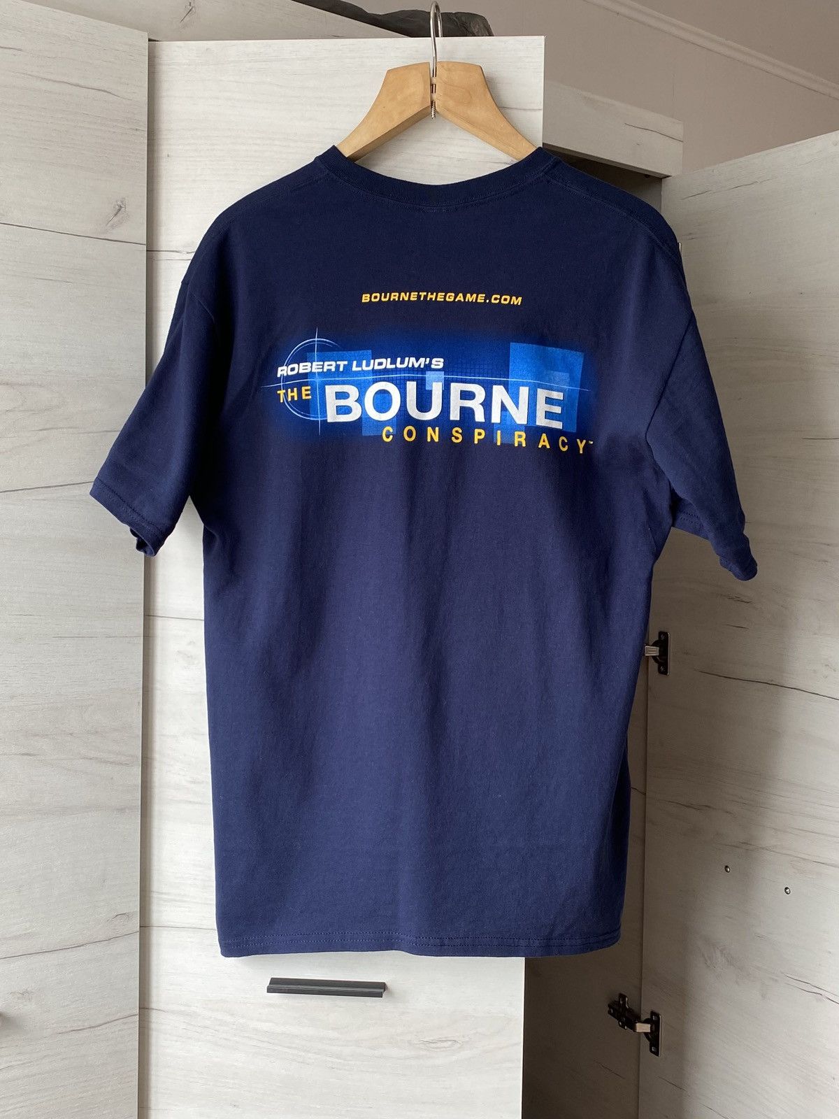 Gildan Jason Bourne Movie Promo T-Shirt Navy Film Merchandise Size US L / EU 52-54 / 3 - 4 Thumbnail