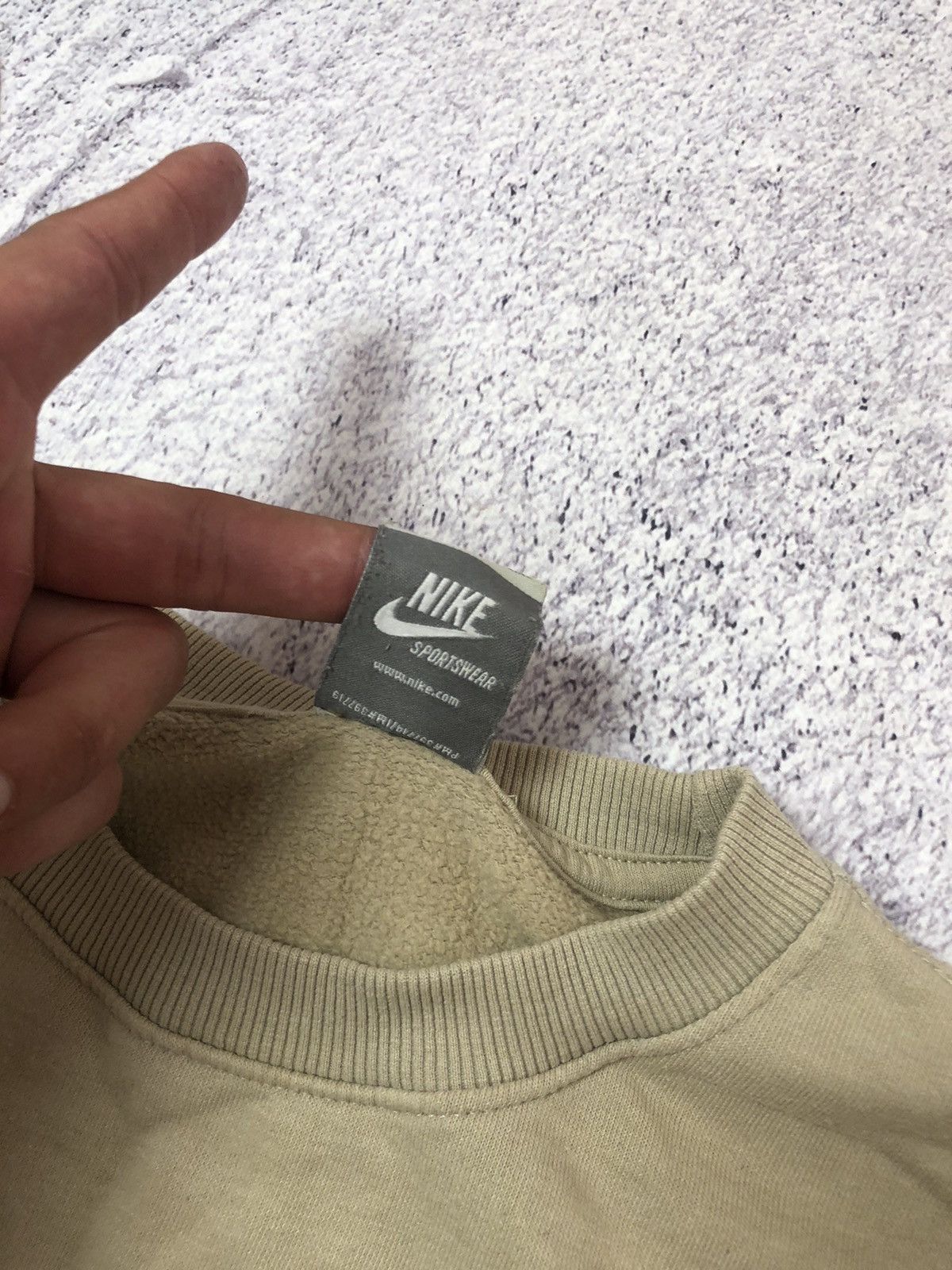 Vintage Vintage sweater Nike big logo size S y2k Size US S / EU 44-46 / 1 - 6 Thumbnail