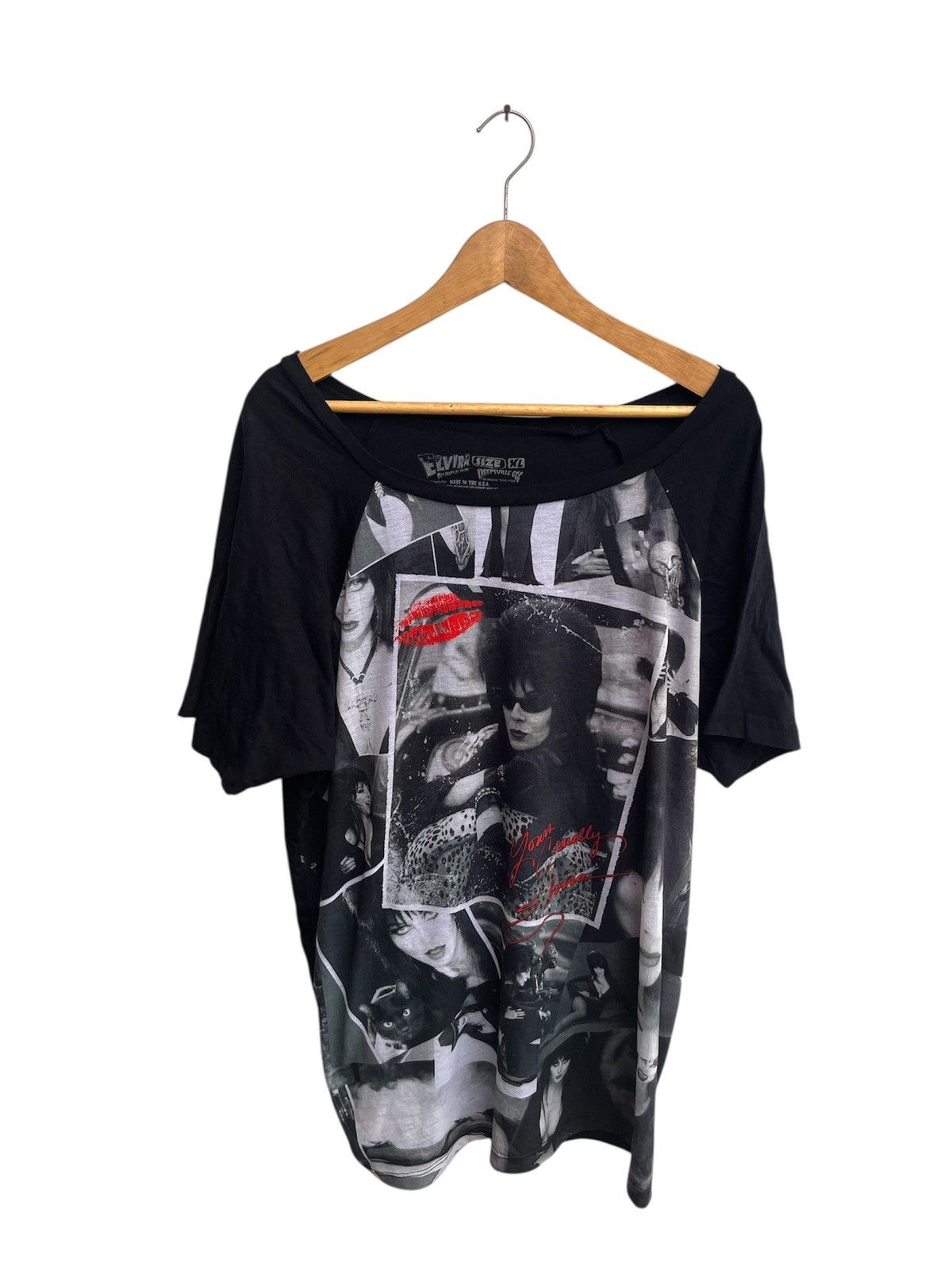 Japanese Brand STEAL! Elvira Movie Full Print U Neck Tee Size US M / EU 48-50 / 2 - 1 Thumbnail