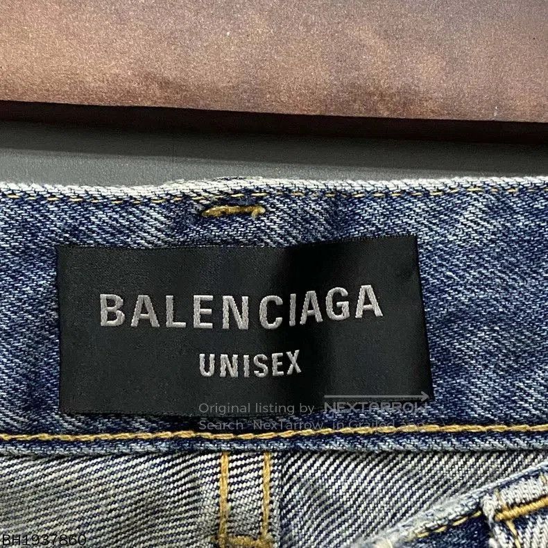 Balenciaga Balenciaga 23FW Distressed Denim Jeans. Size US 26 / EU 42 - 2 Thumbnail