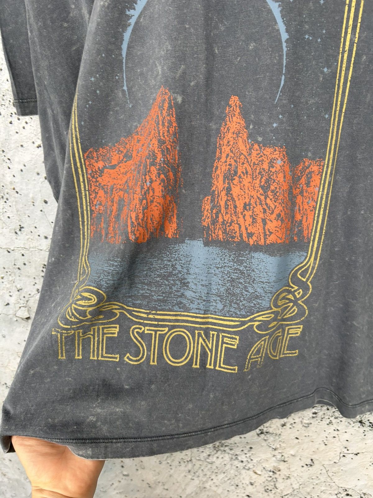 Band Tees Queens of The Stone Age Rock Band Tee Metal Graphic Hype Size US XL / EU 56 / 4 - 4 Thumbnail
